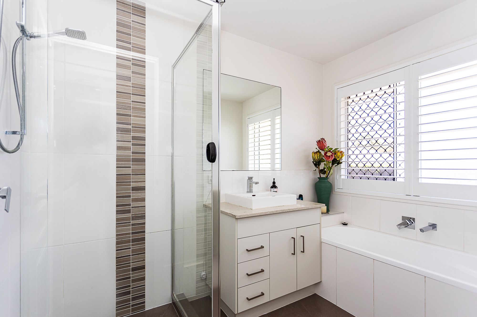 7 Carmel Close — photo 19 of 28