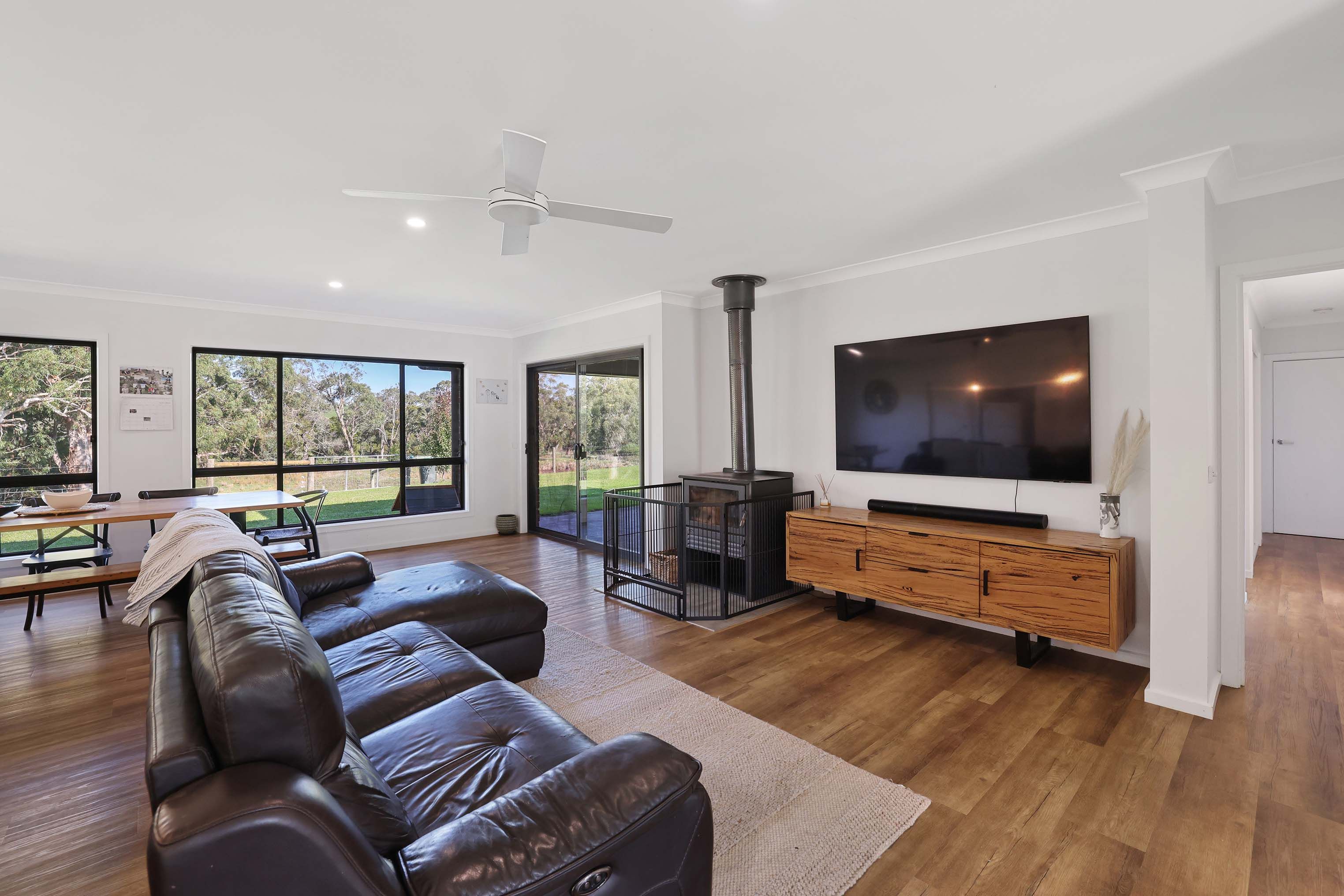 52 Hall Road — photo 8 of 26