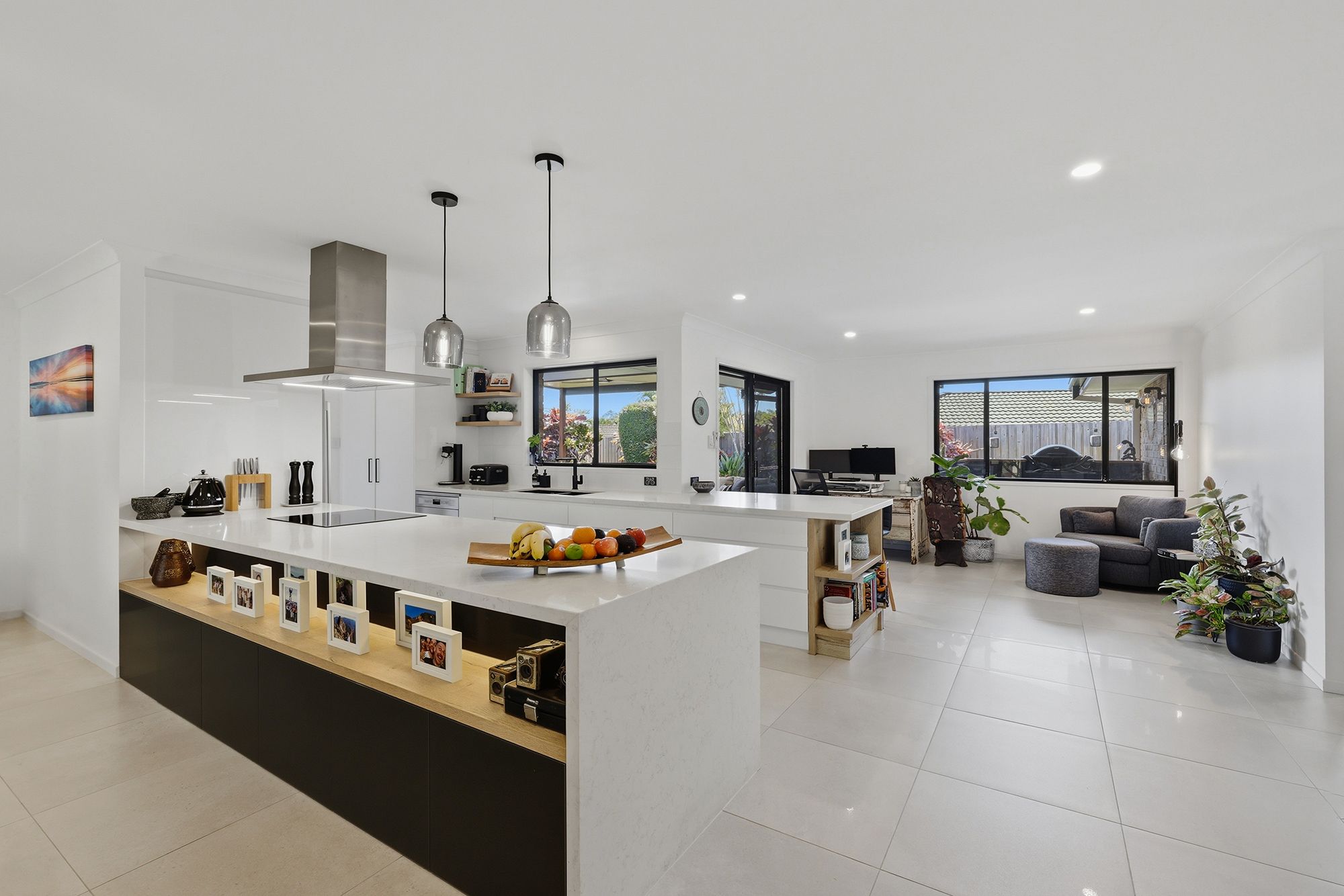 6 Breeana Court — photo 5 of 24