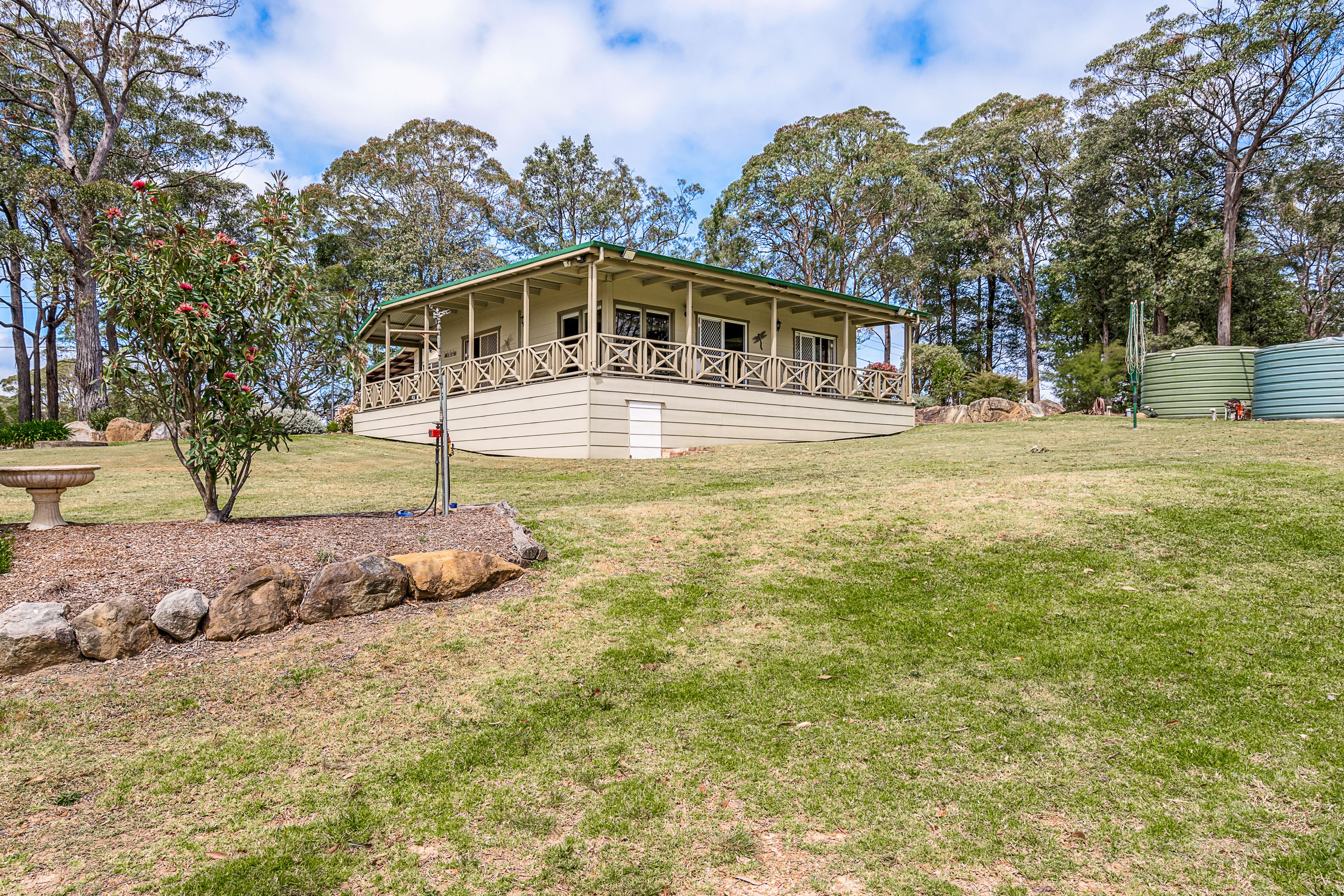 1600 Bells Line of Road, Kurrajong Heights, NSW 2758 Sold House Ray