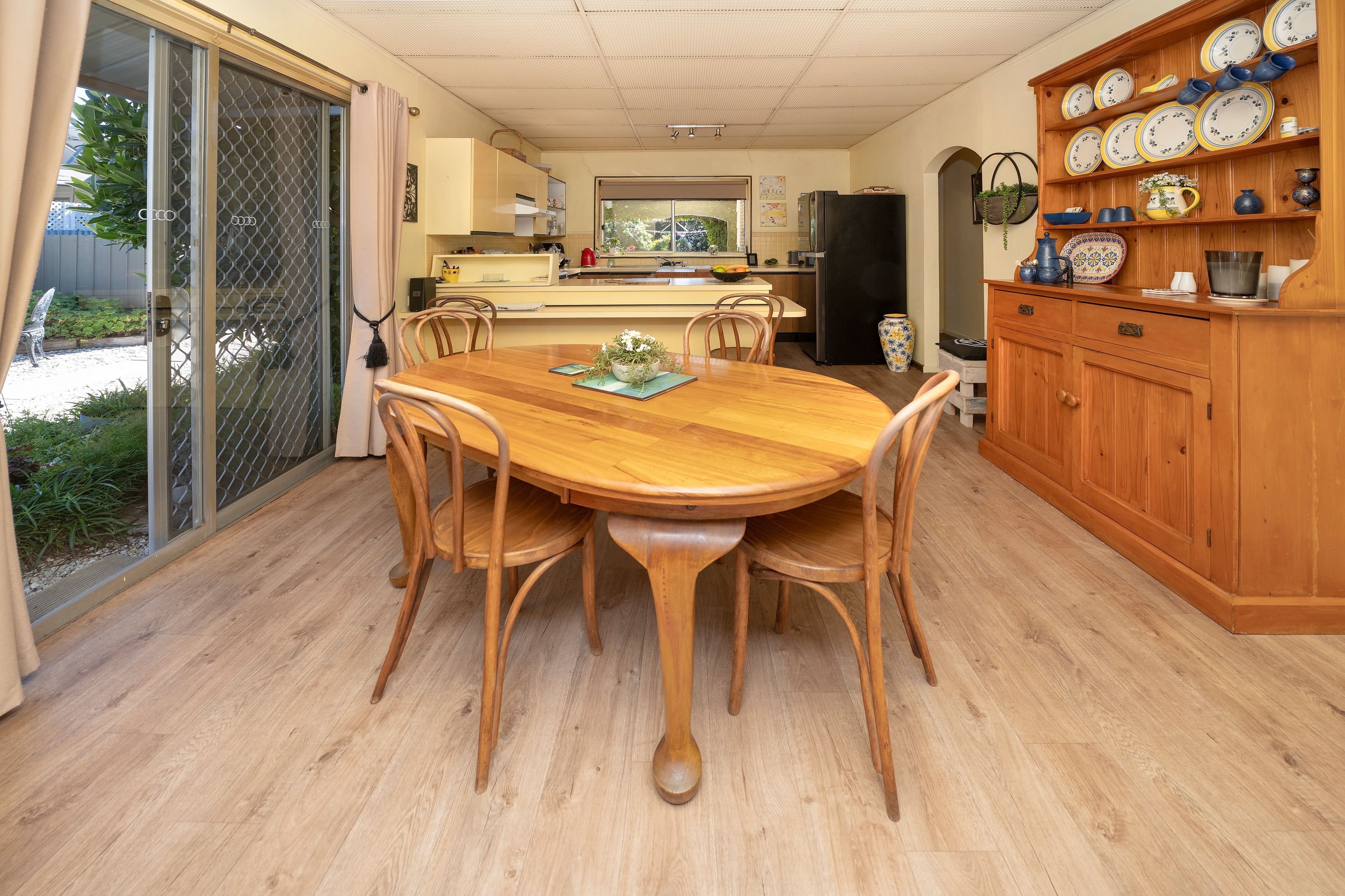 10 Burton Street — photo 8 of 23