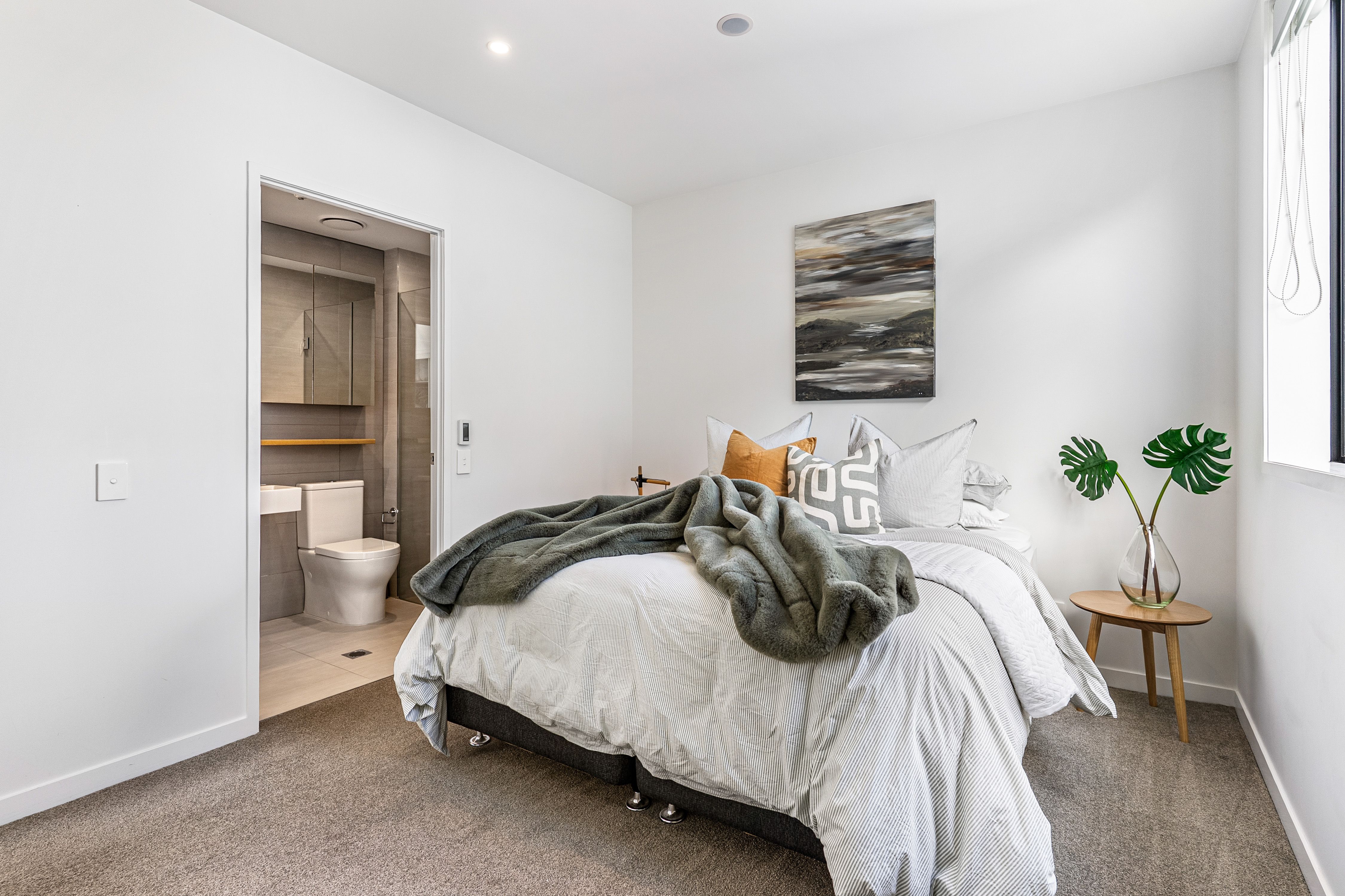 207/8A Lake Pupuke Drive, Takapuna, North Shore City