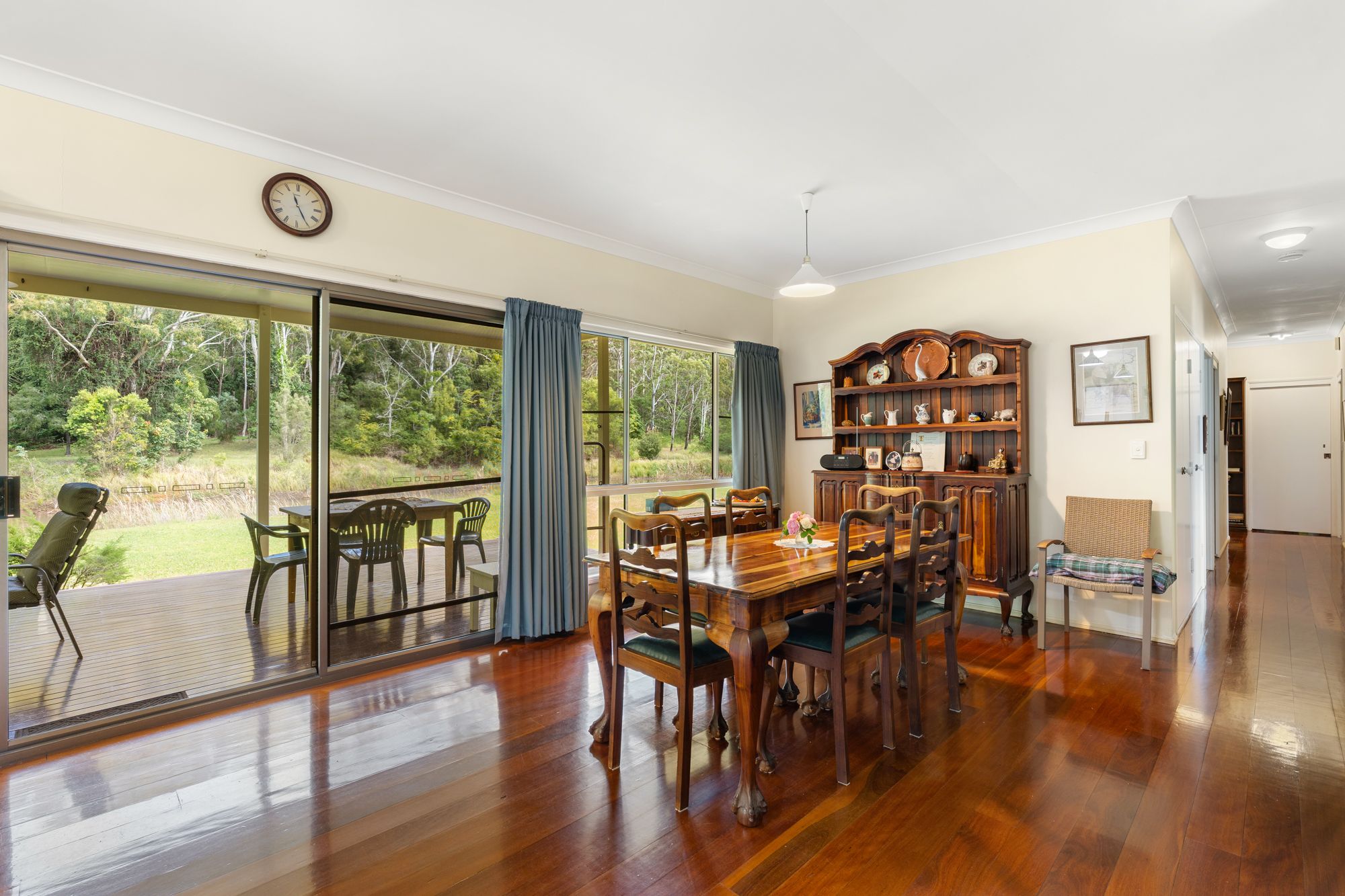 "Overberg" 3697 Esk Hampton Road — photo 9 of 30