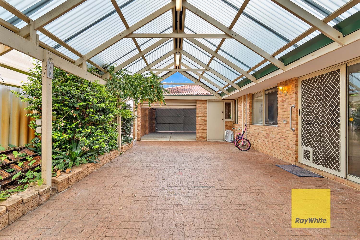 9 Goodwood Way — photo 13 of 19