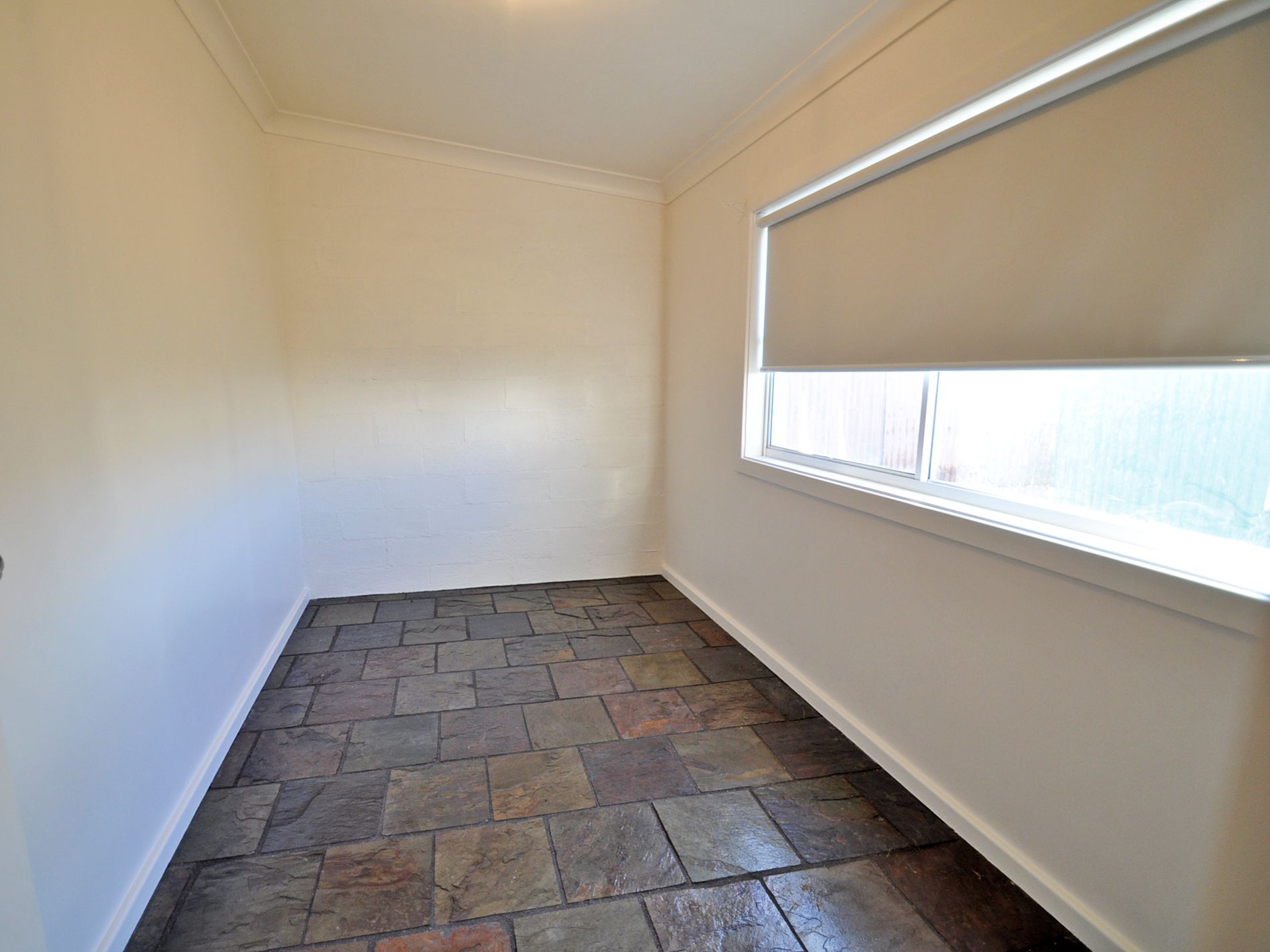 23 Castle Street — photo 4 of 7
