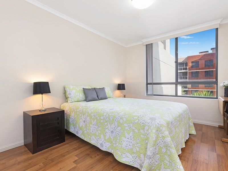24/121-133 Pacific Highway, Hornsby, NSW 2077