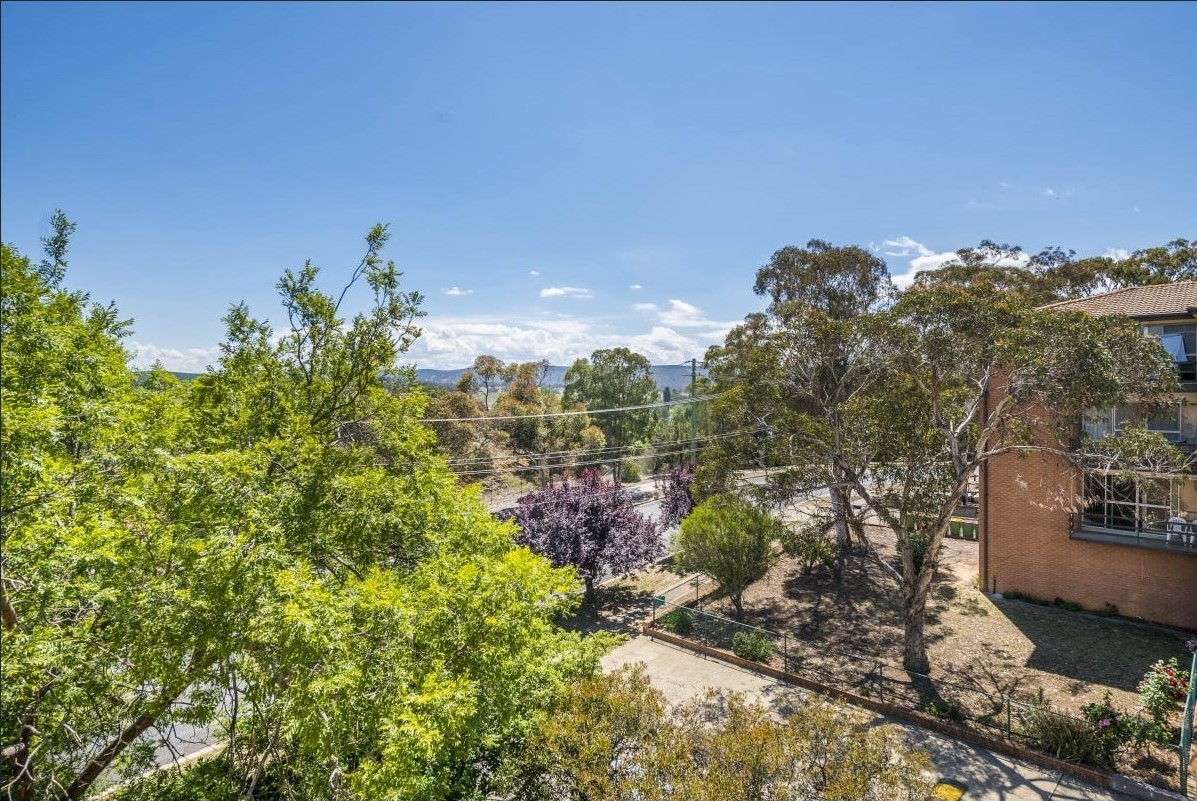 3/106 Henderson Road, Crestwood, NSW 2620