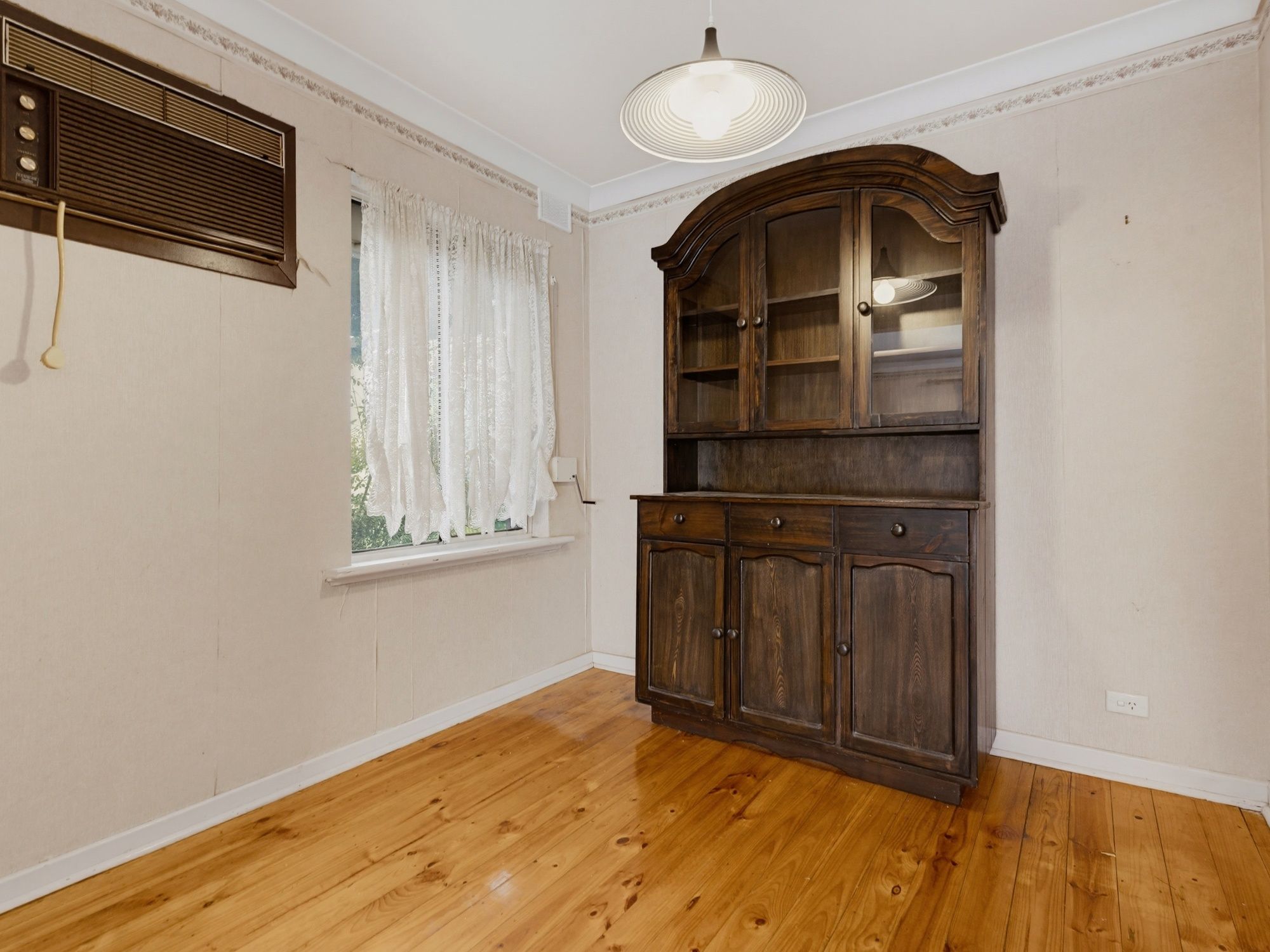 8 Hurley Grove — photo 5 of 16