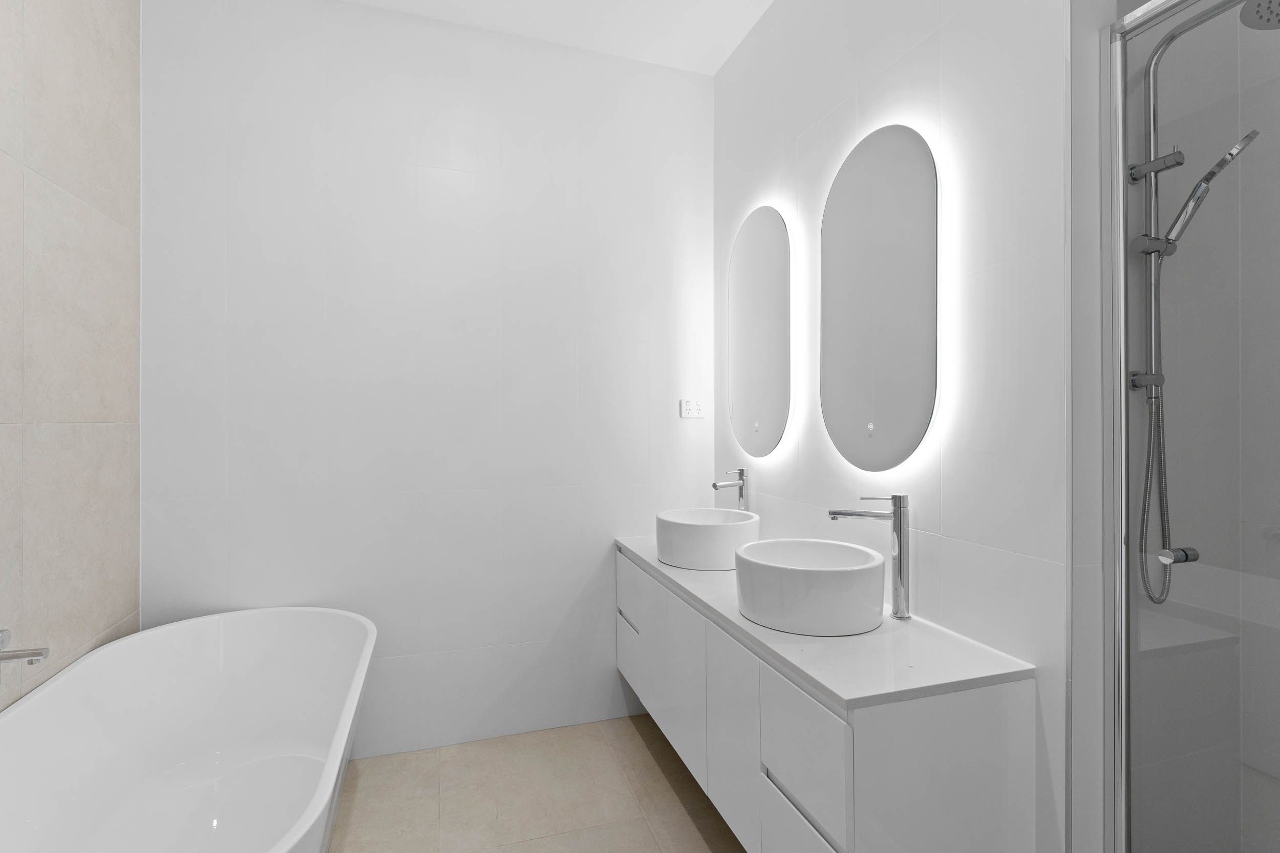 2/30 Bonneville Boulevard, Goulburn, NSW 2580