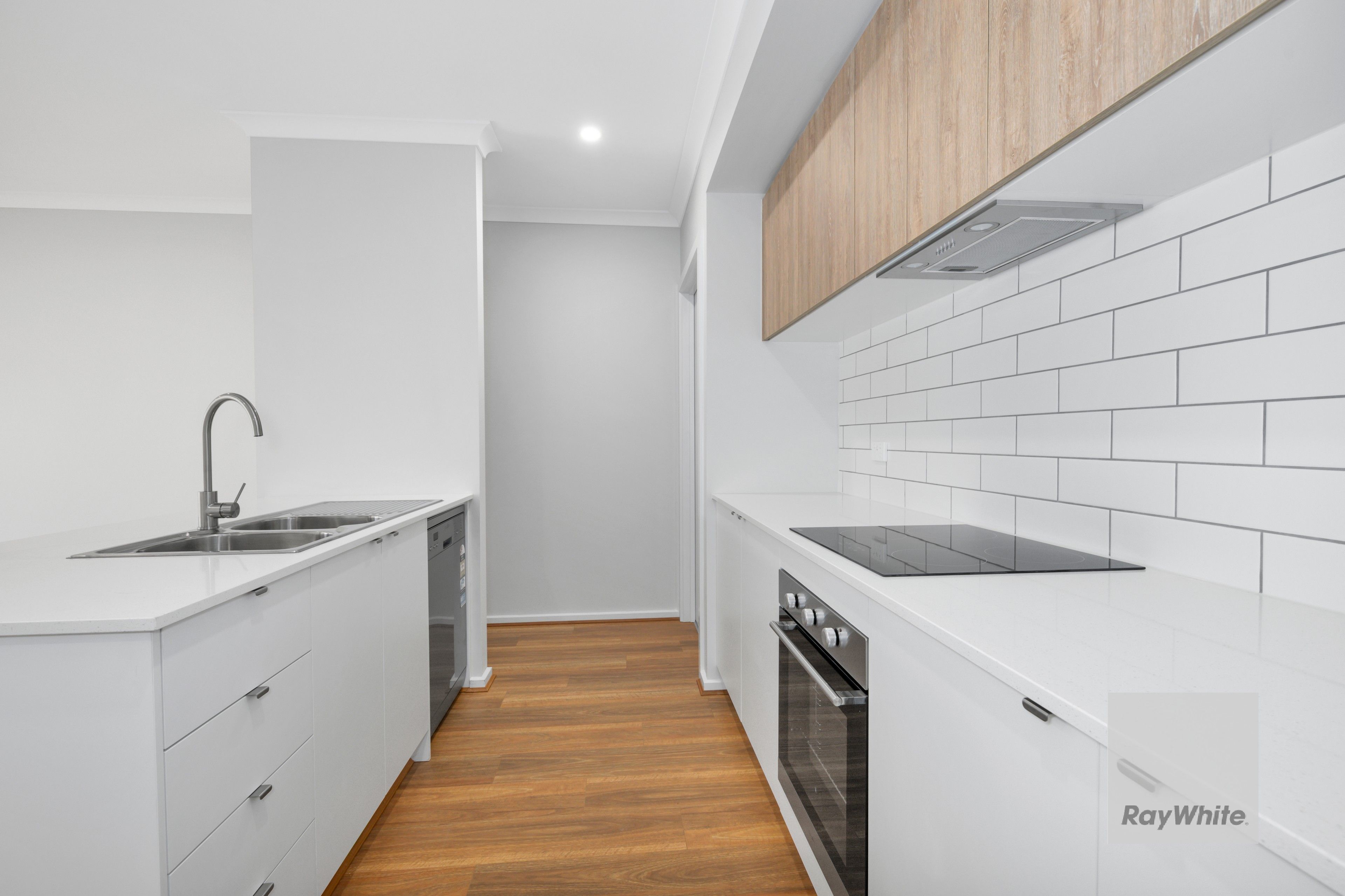 4 Emly Drive, Sunbury, VIC 3429