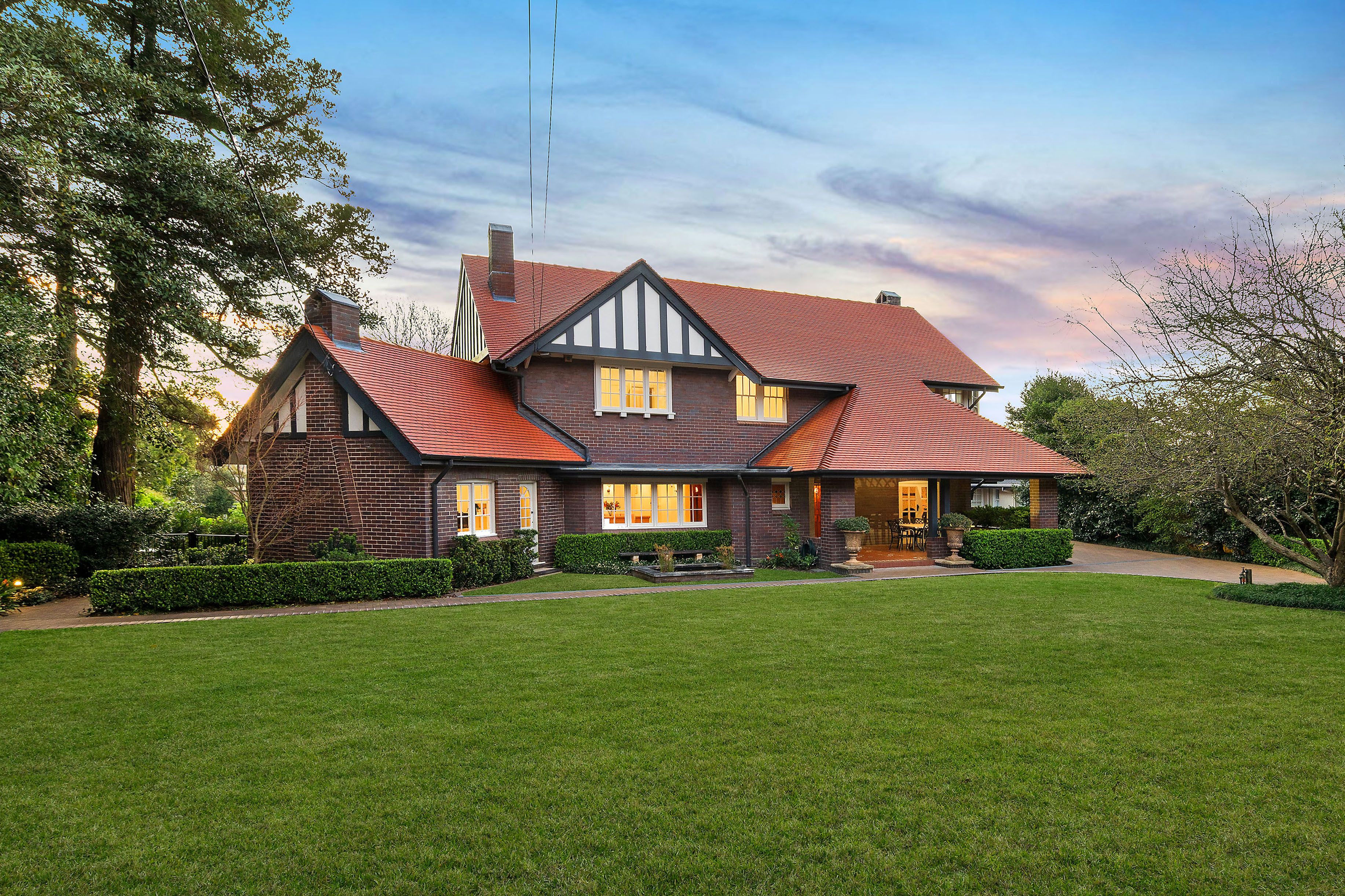 28 Ku-ring-gai Avenue, Turramurra, NSW 2074