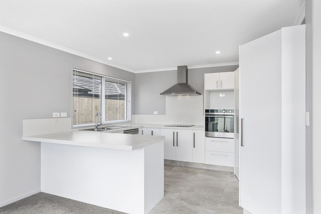 18 Leet Crescent, Papamoa, Tauranga City