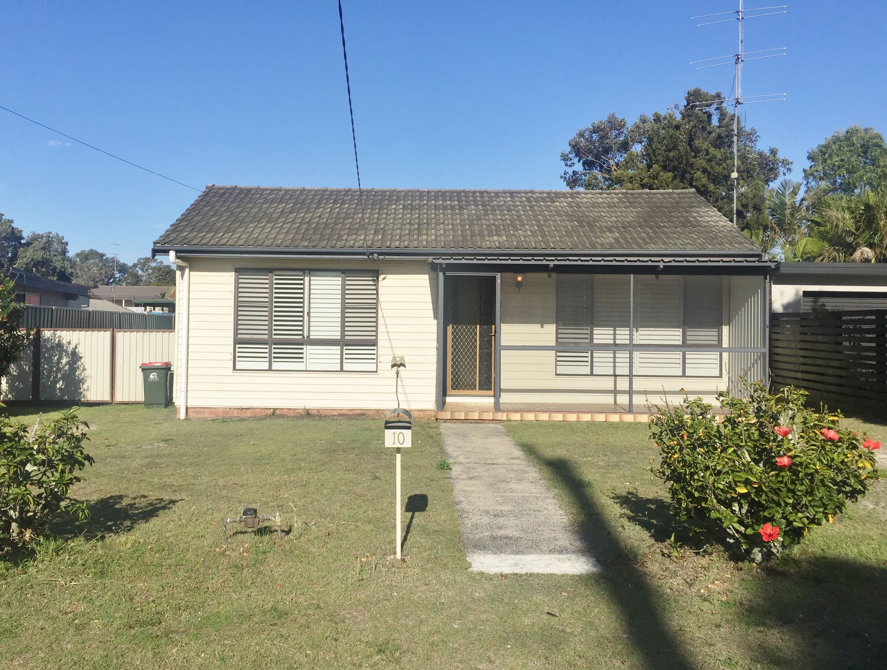 10 Marina Street, Budgewoi, NSW 2262