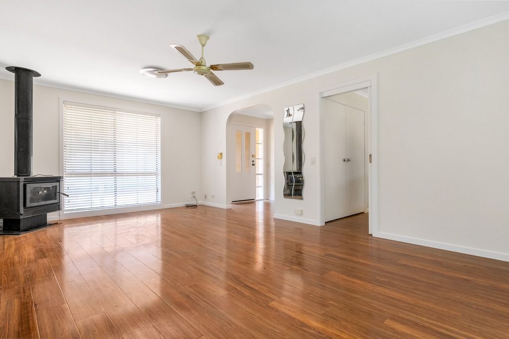 3 Stanford Close, Werribee, VIC 3030