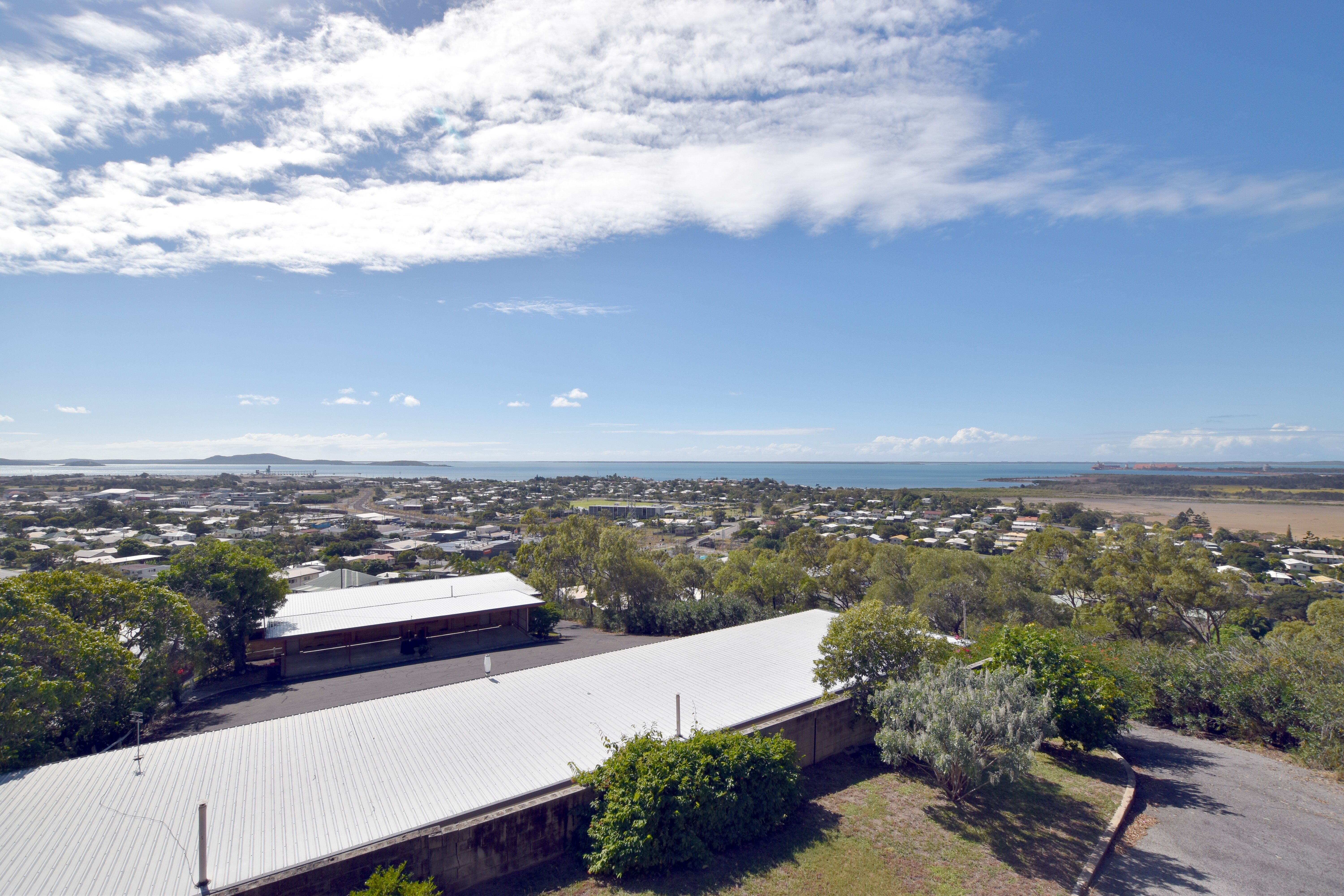9 Adelaide Street, South Gladstone, QLD 4680