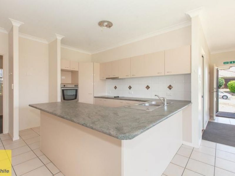 35 Bella Vista Circuit, Edens Landing, QLD 4207