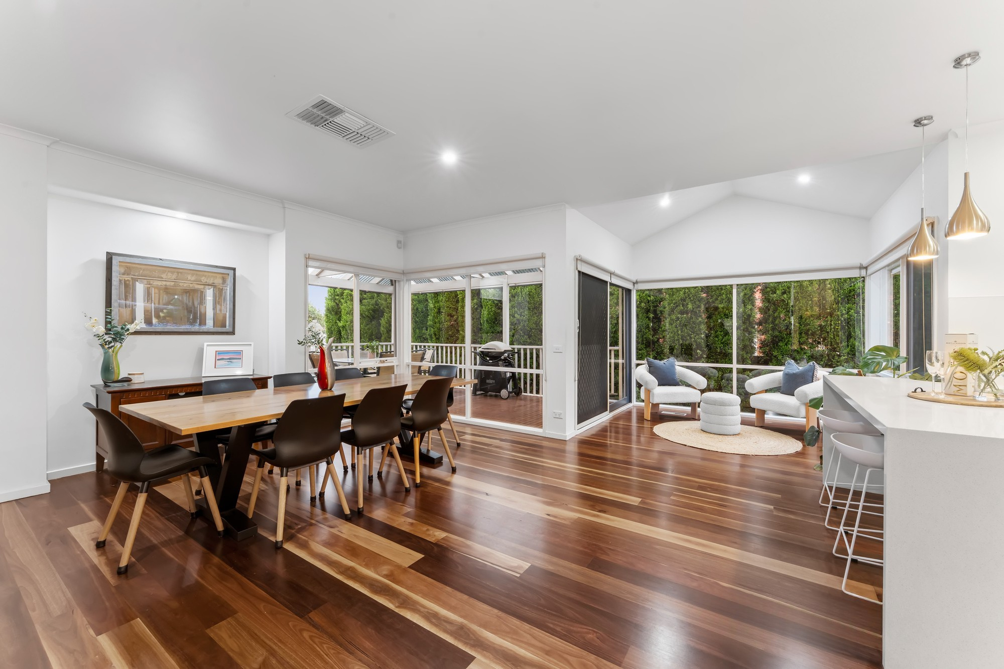 14 Richardson Rise — photo 4 of 11