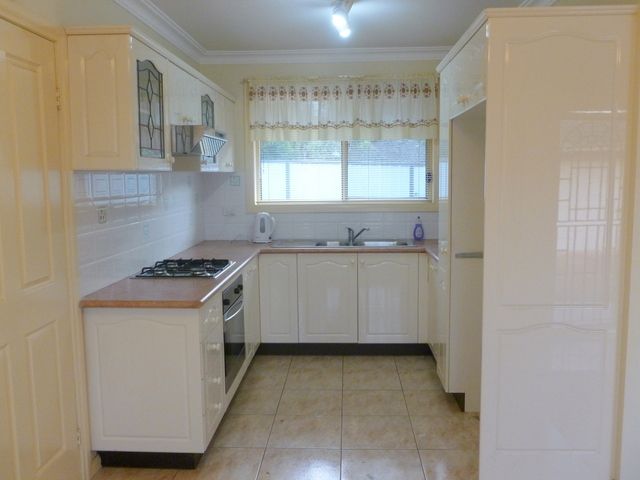 8/900-902 Forest Road, Peakhurst, NSW 2210