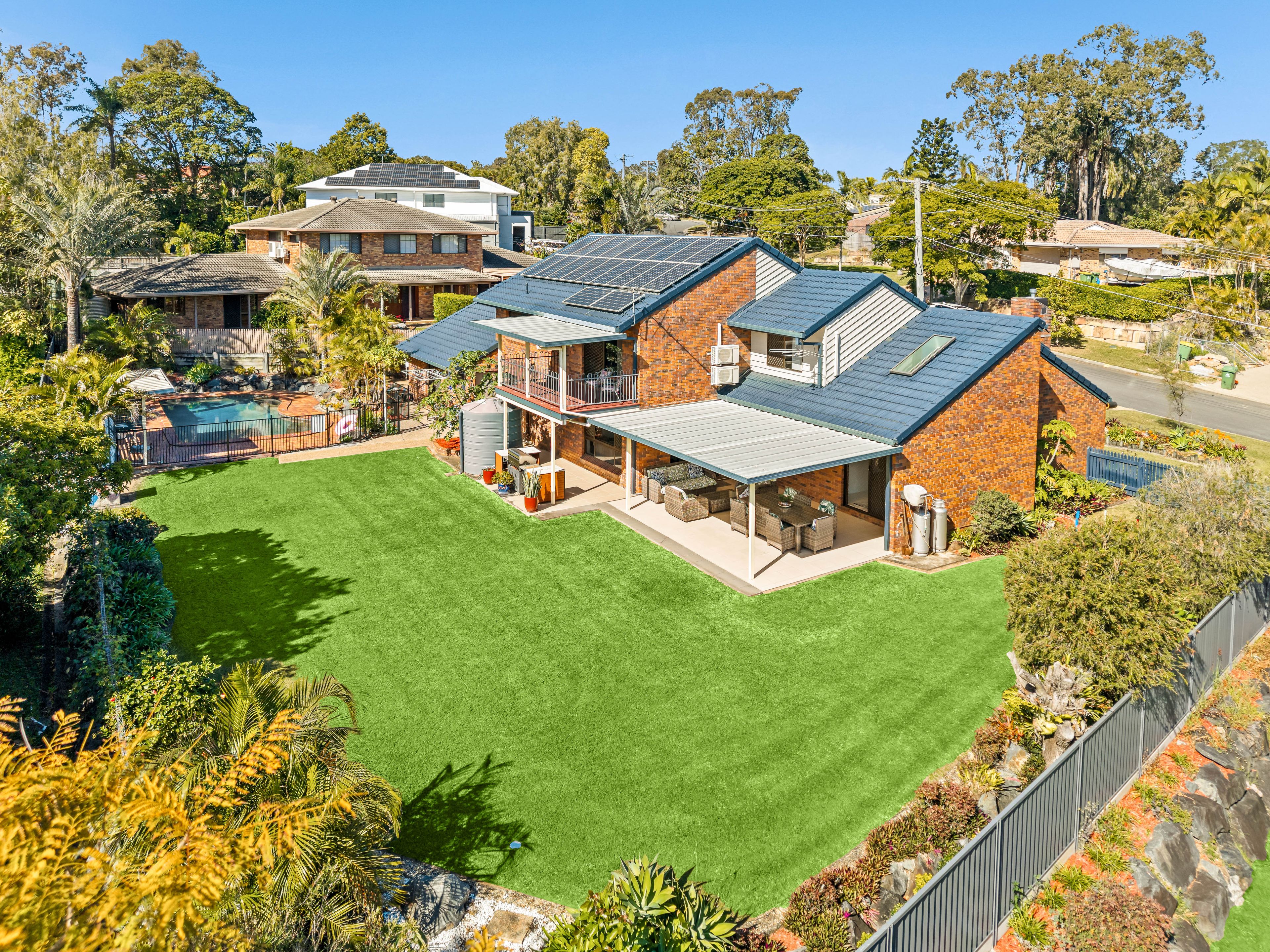 4 Wendy Court — photo from Ray White Springwood QLD