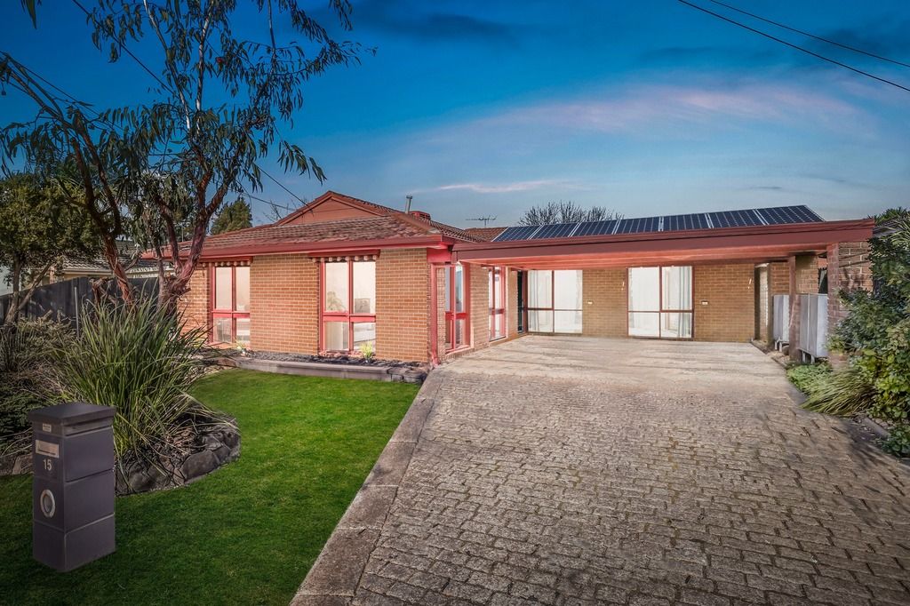 15 Stradbroke Way, Wyndham Vale, VIC 3024