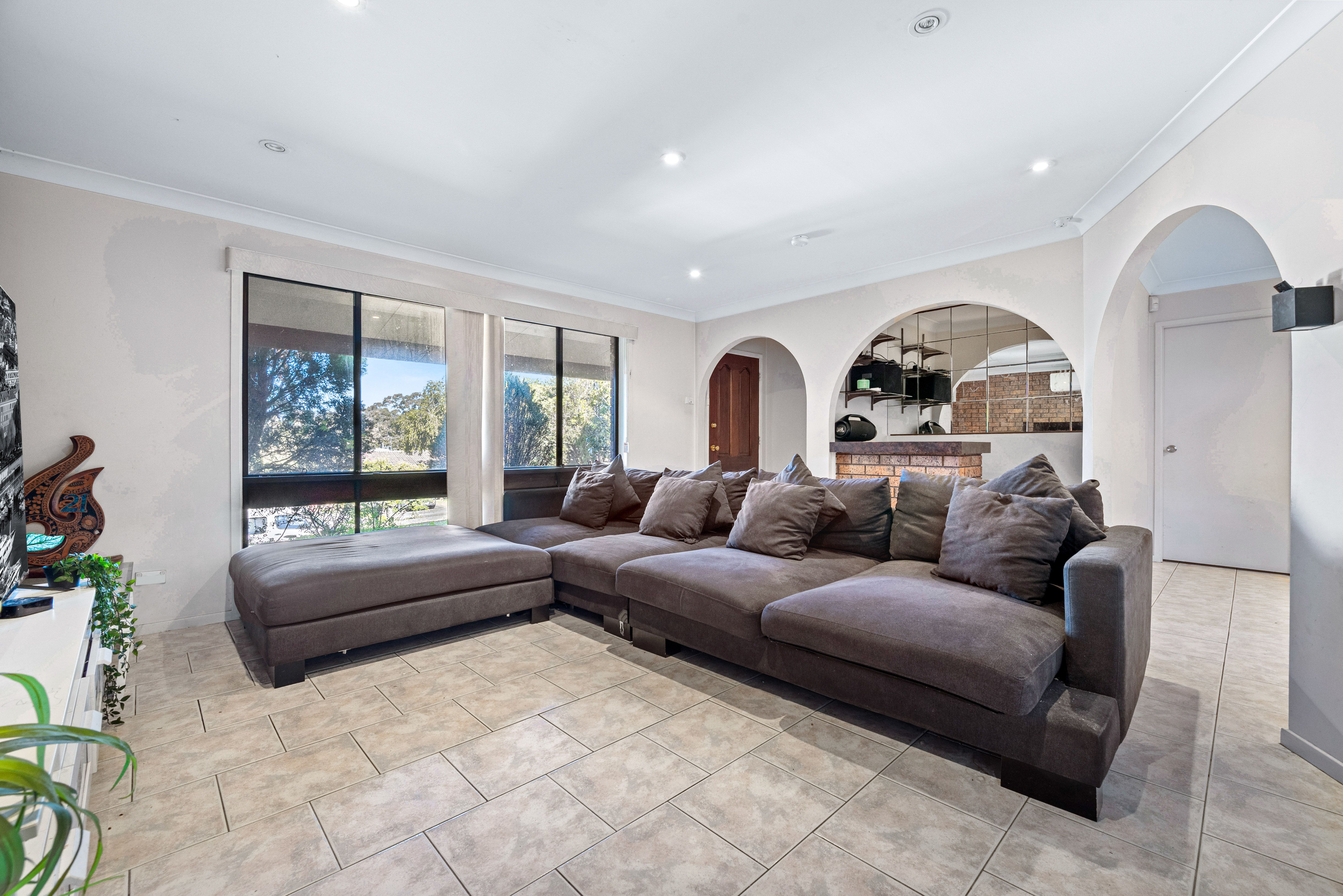 16 Woodcourt Street, Ambarvale, NSW 2560