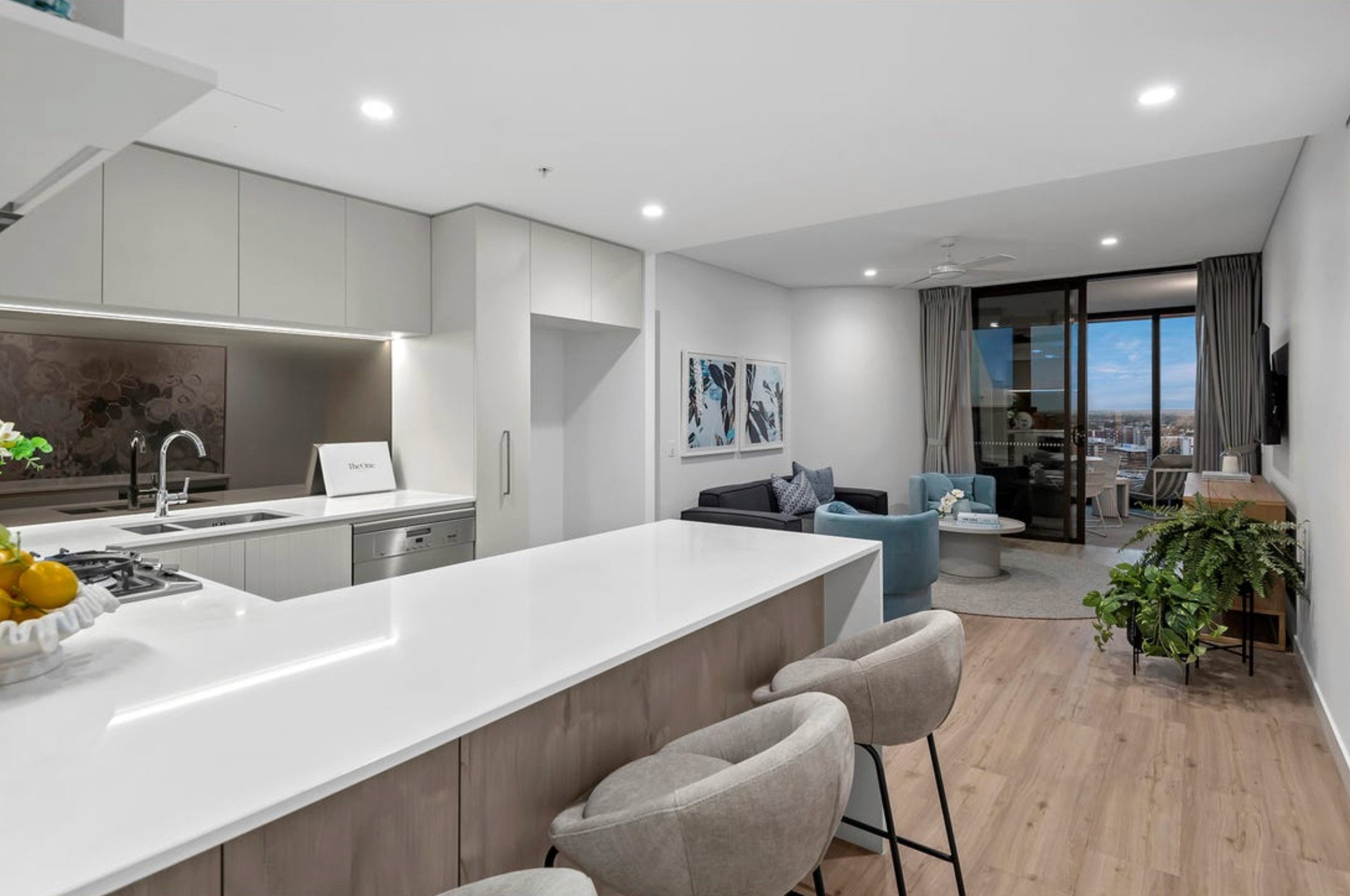 2405/8 Adelaide Street, Brisbane City, QLD 4000