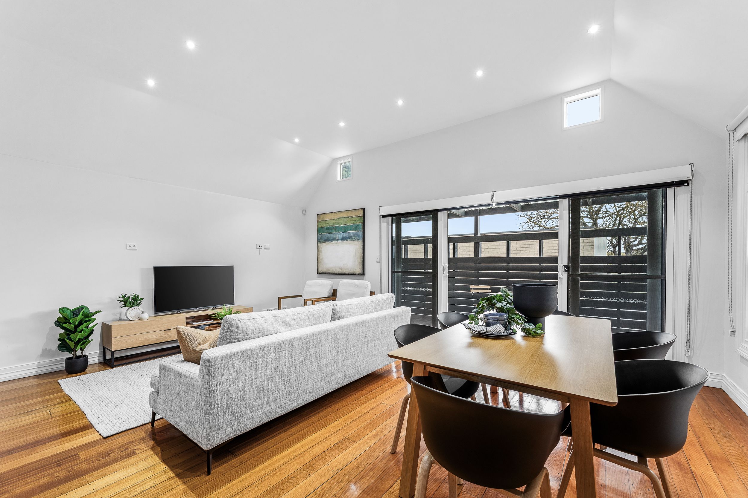 1/854 Toorak Road — photo 6 of 18