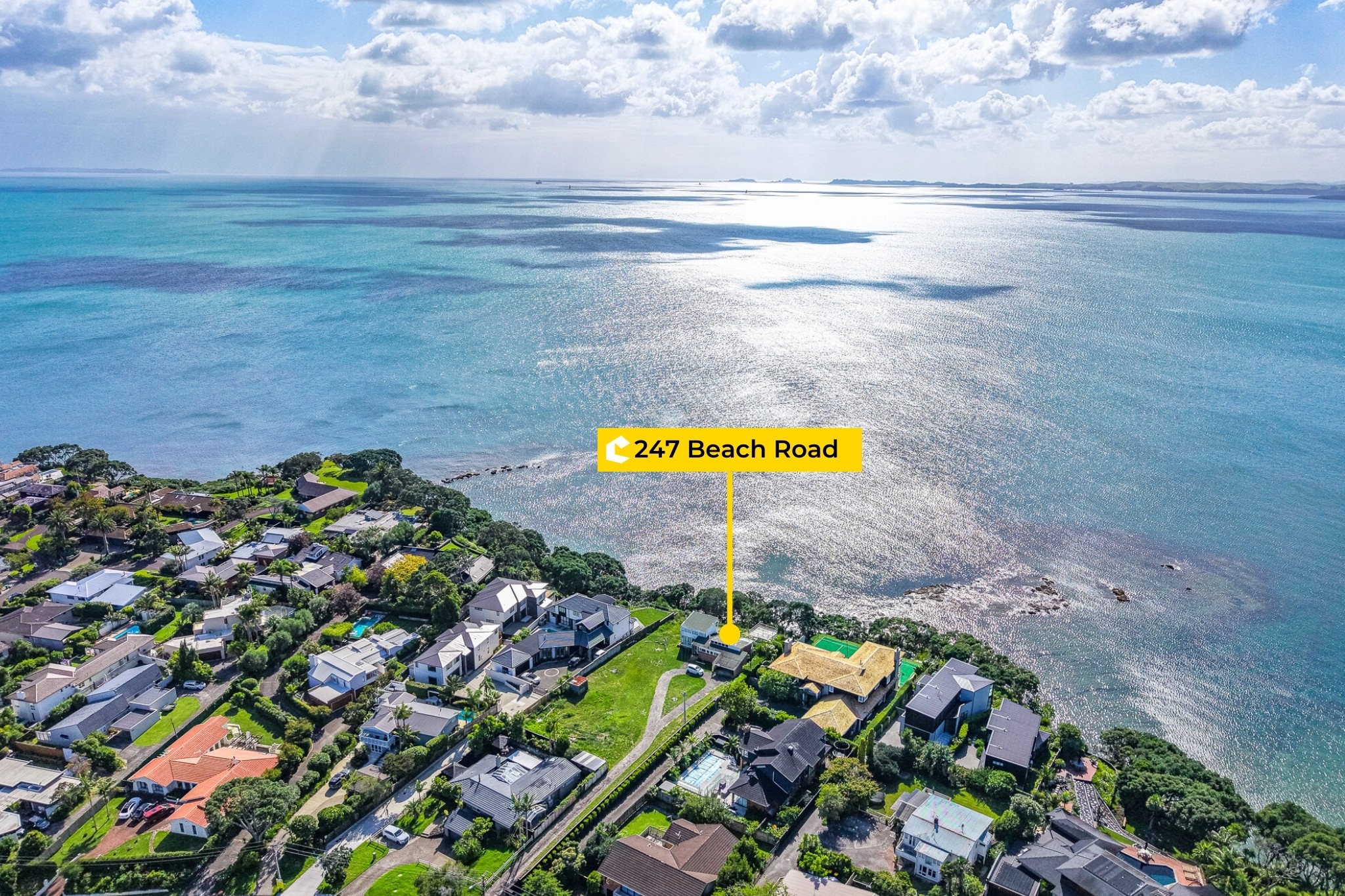 247 Beach Road, Campbells Bay, North Shore City
