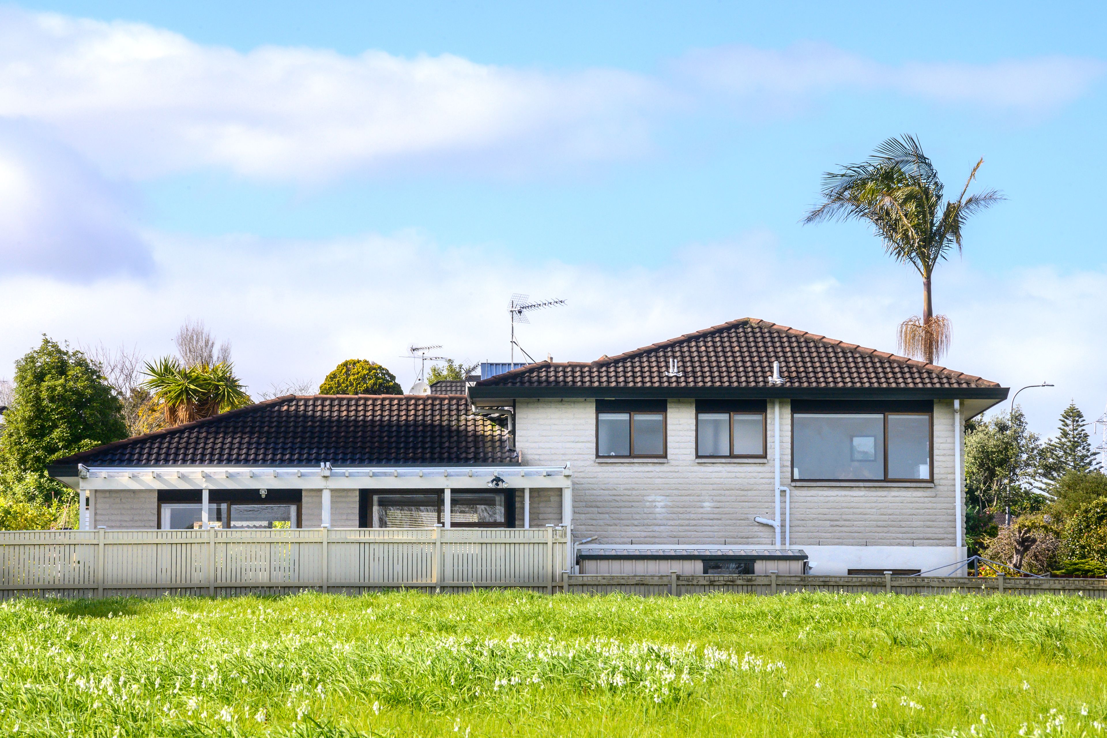 1/25 Mariposa Avenue, Lynfield, Auckland City