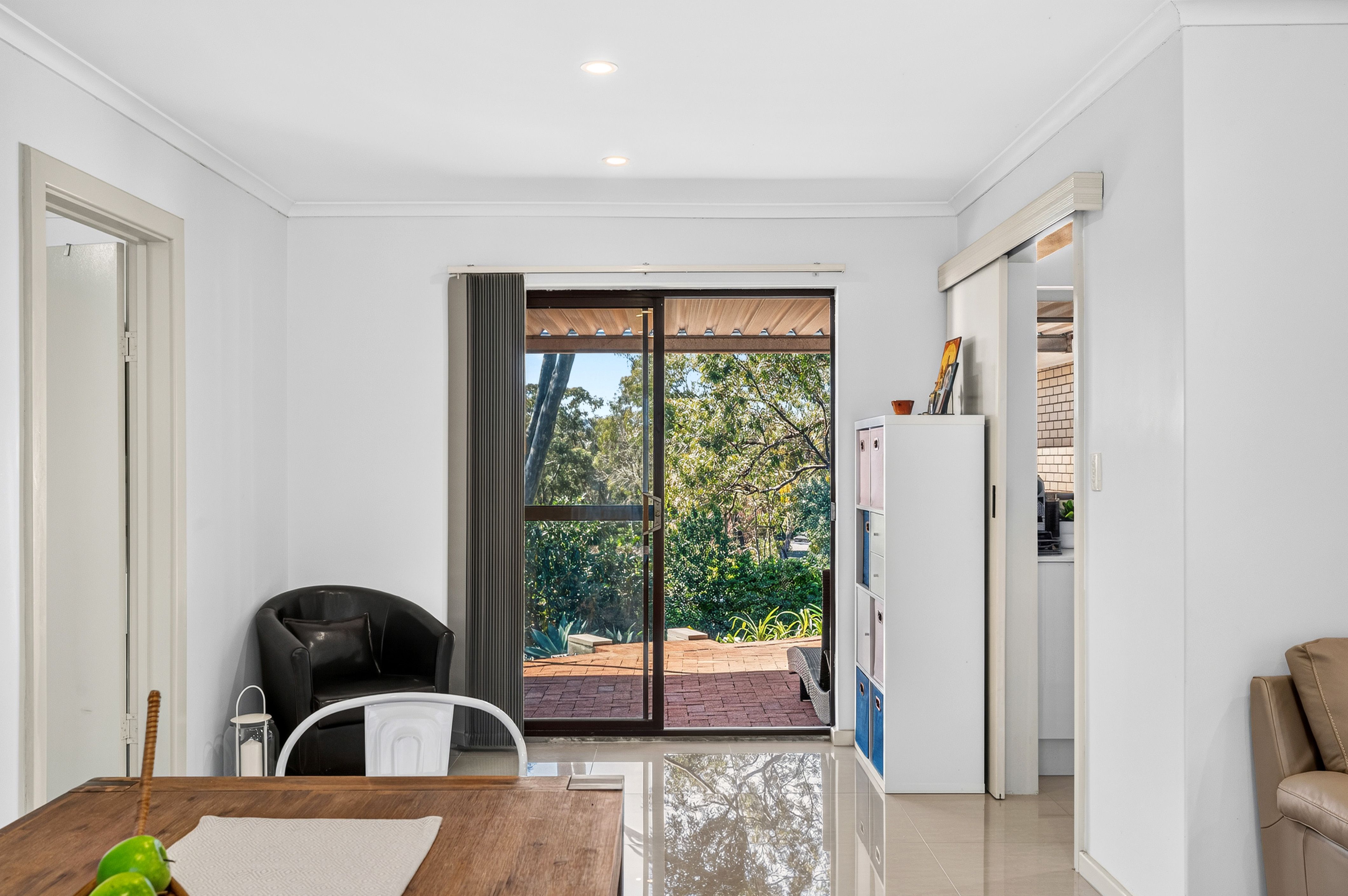 16 Glenalvon Drive — photo 6 of 27