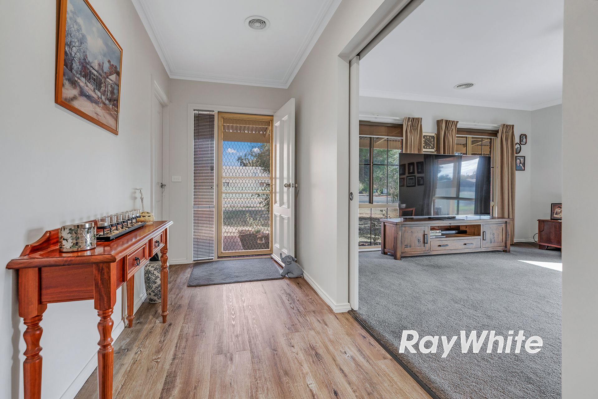 49 Baynes Street — photo 4 of 29