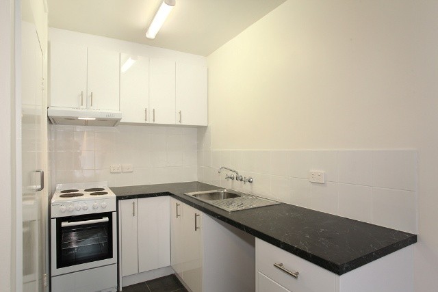 2/24 Brisbane Street, Murrumbeena, VIC 3163