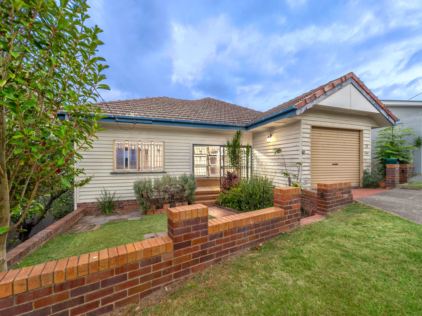 17 Bearsden Avenue, Newmarket, QLD 4051