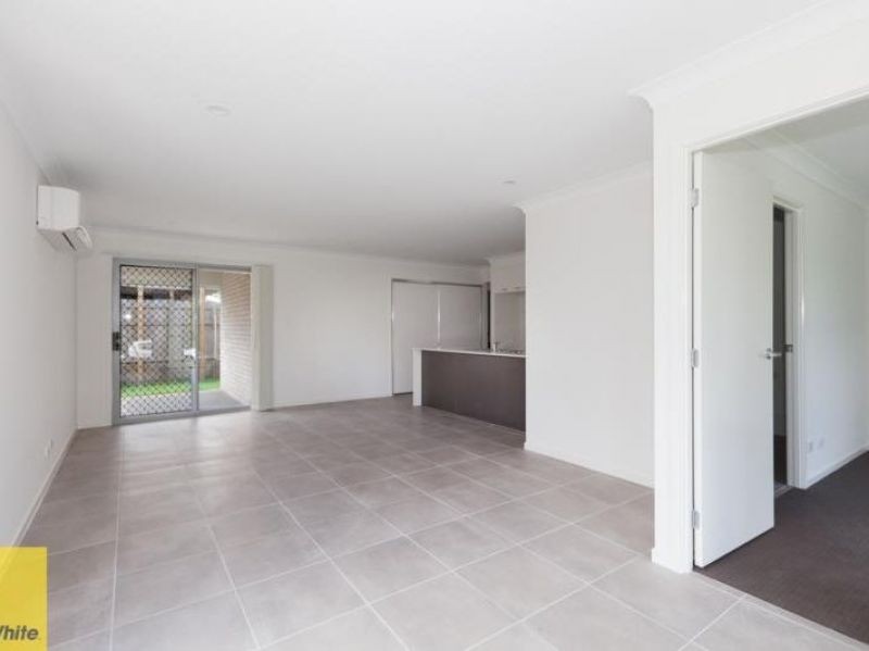 13A Br Ted Magee Drive, Collingwood Park, QLD 4301