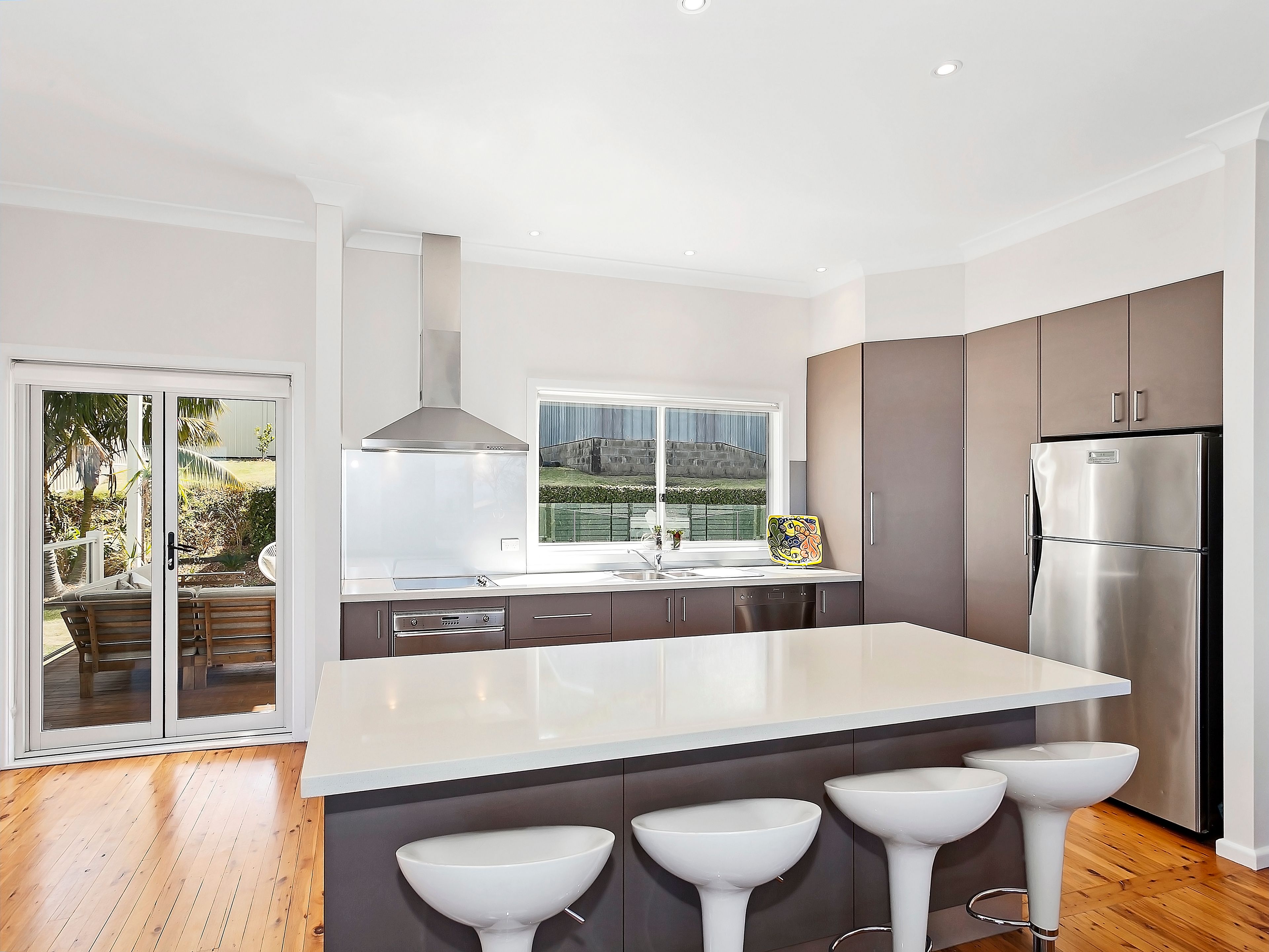 342 Lawrence Hargrave Drive — photo 5 of 11
