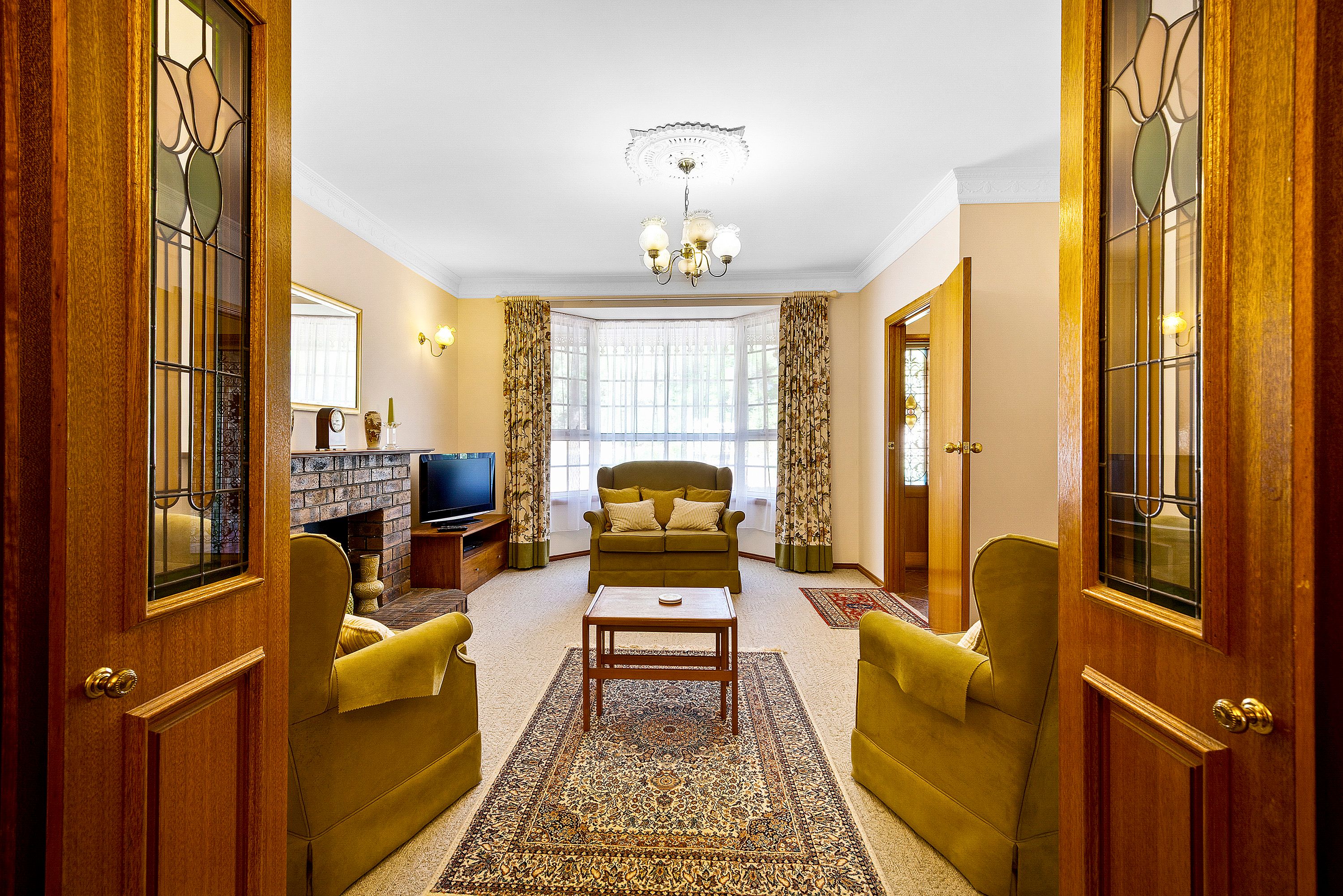 1 Heitmann Court — photo 9 of 19