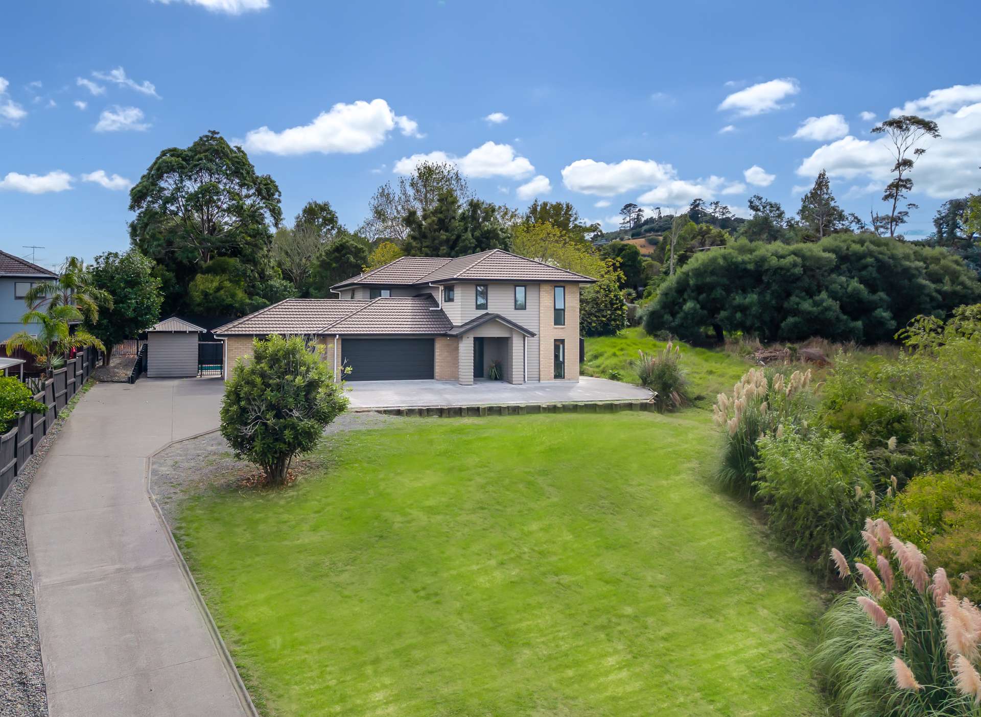 12A Dunoon Close photo 1