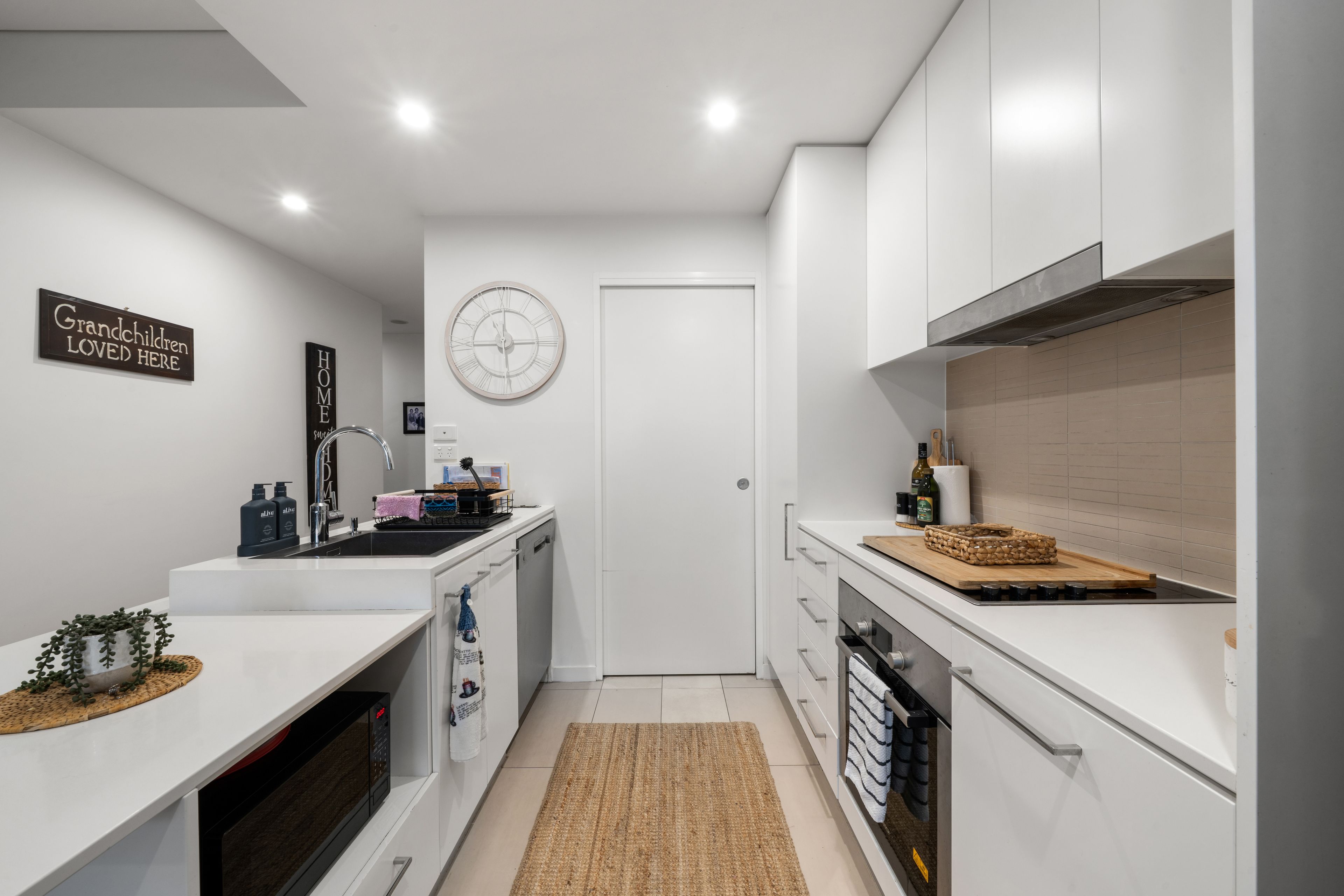 113/41 Chandler Street — photo 3 of 11