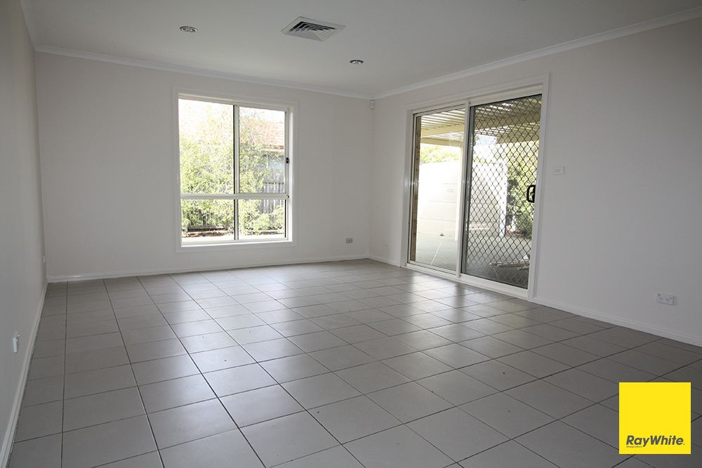 2 Falconer Place, Bungendore, NSW 2621