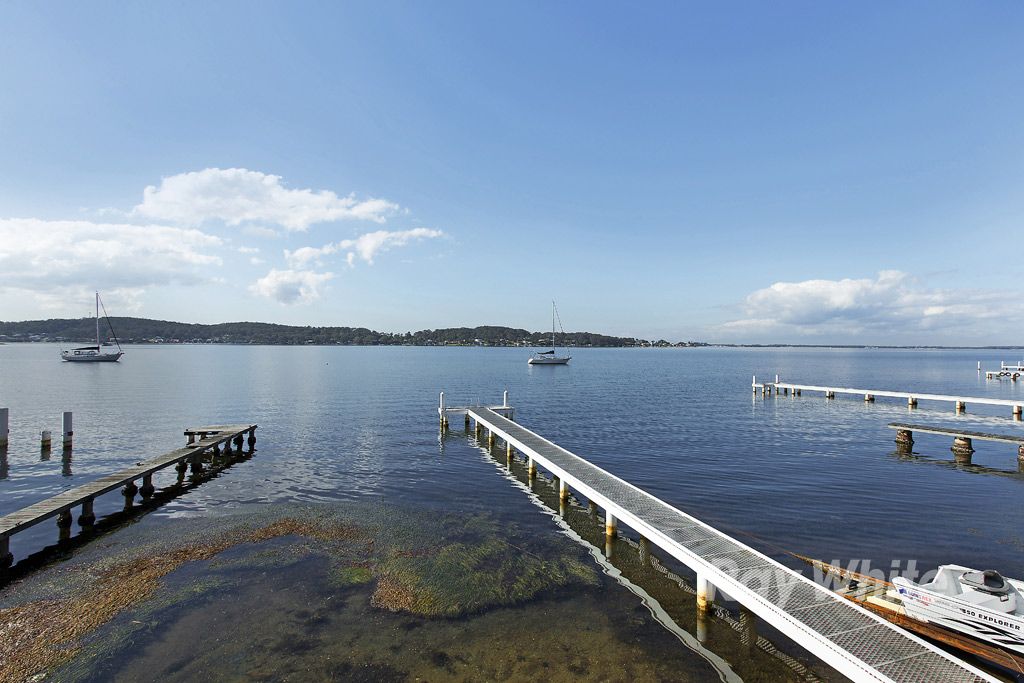 61 Fishing Point Road, Rathmines, NSW 2283