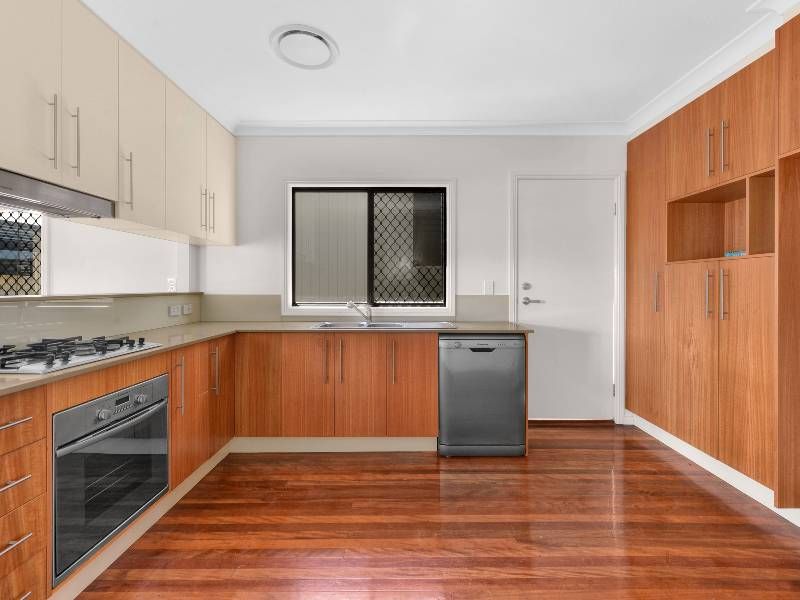 13 Curwen Terrace, Chermside, QLD 4032