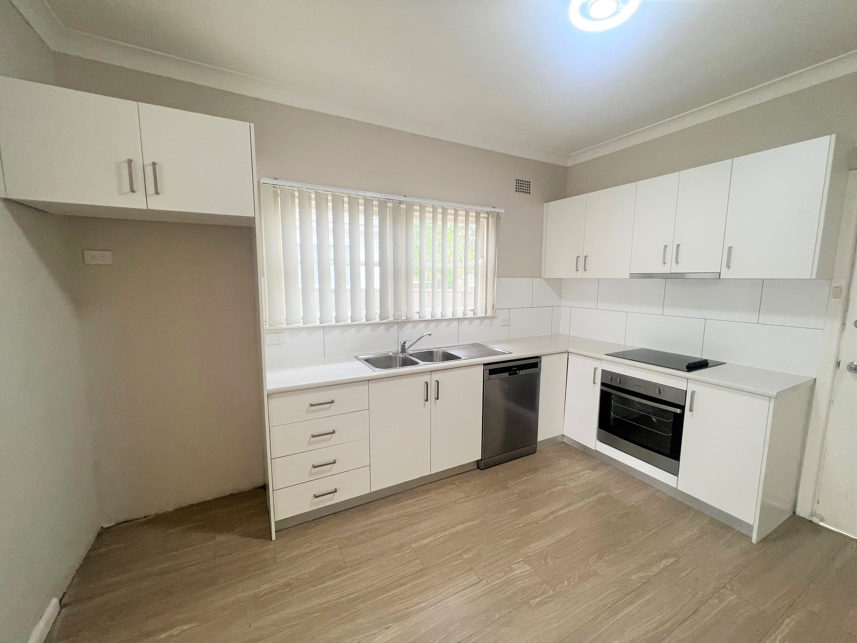 27 Edmondson Avenue, St Marys, NSW 2760