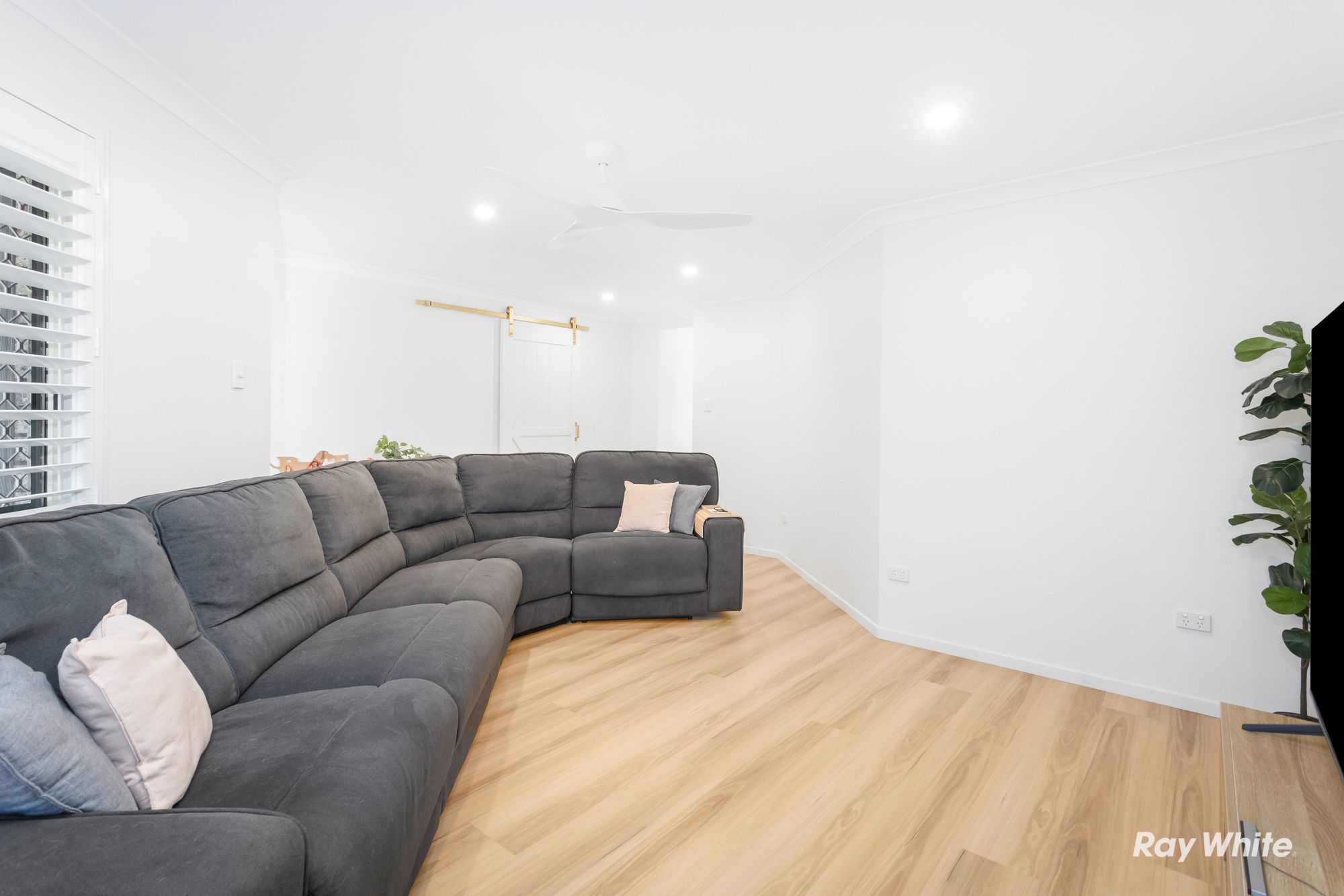 15 Triton Close — photo 6 of 22