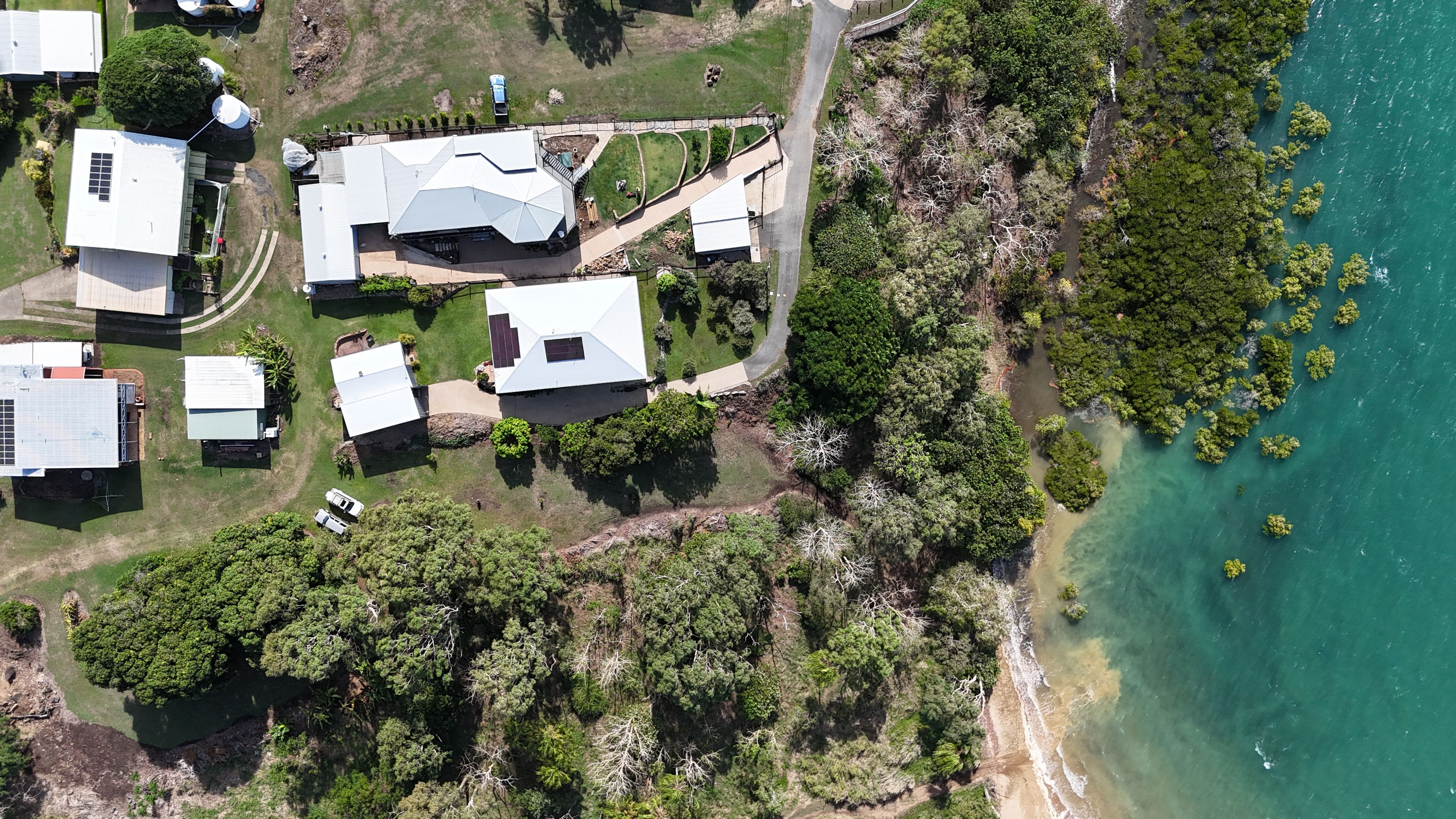 20 Ferries Terrace, Sarina Beach, QLD 4737