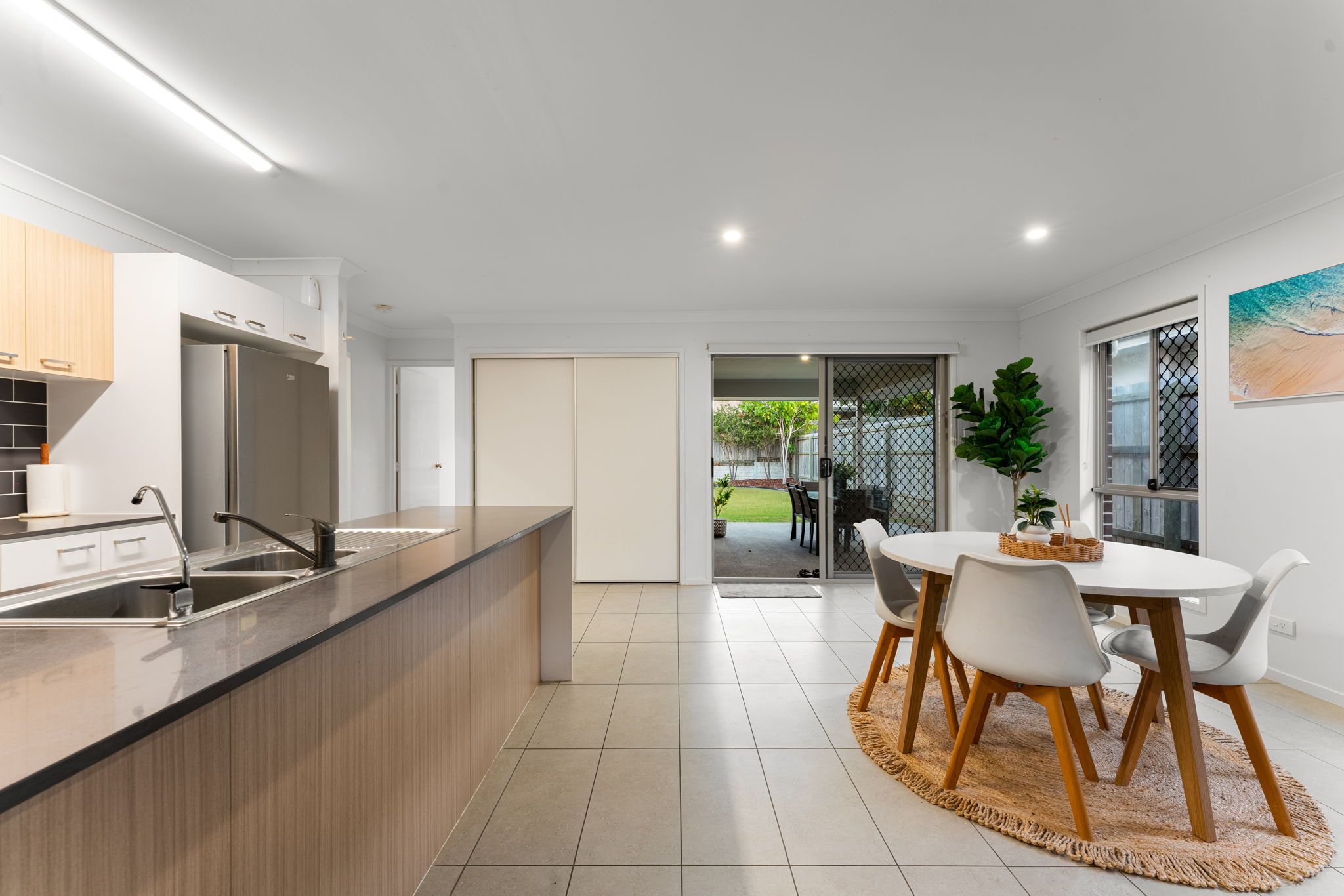 25 Mount Cooroora Street — photo 7 of 29