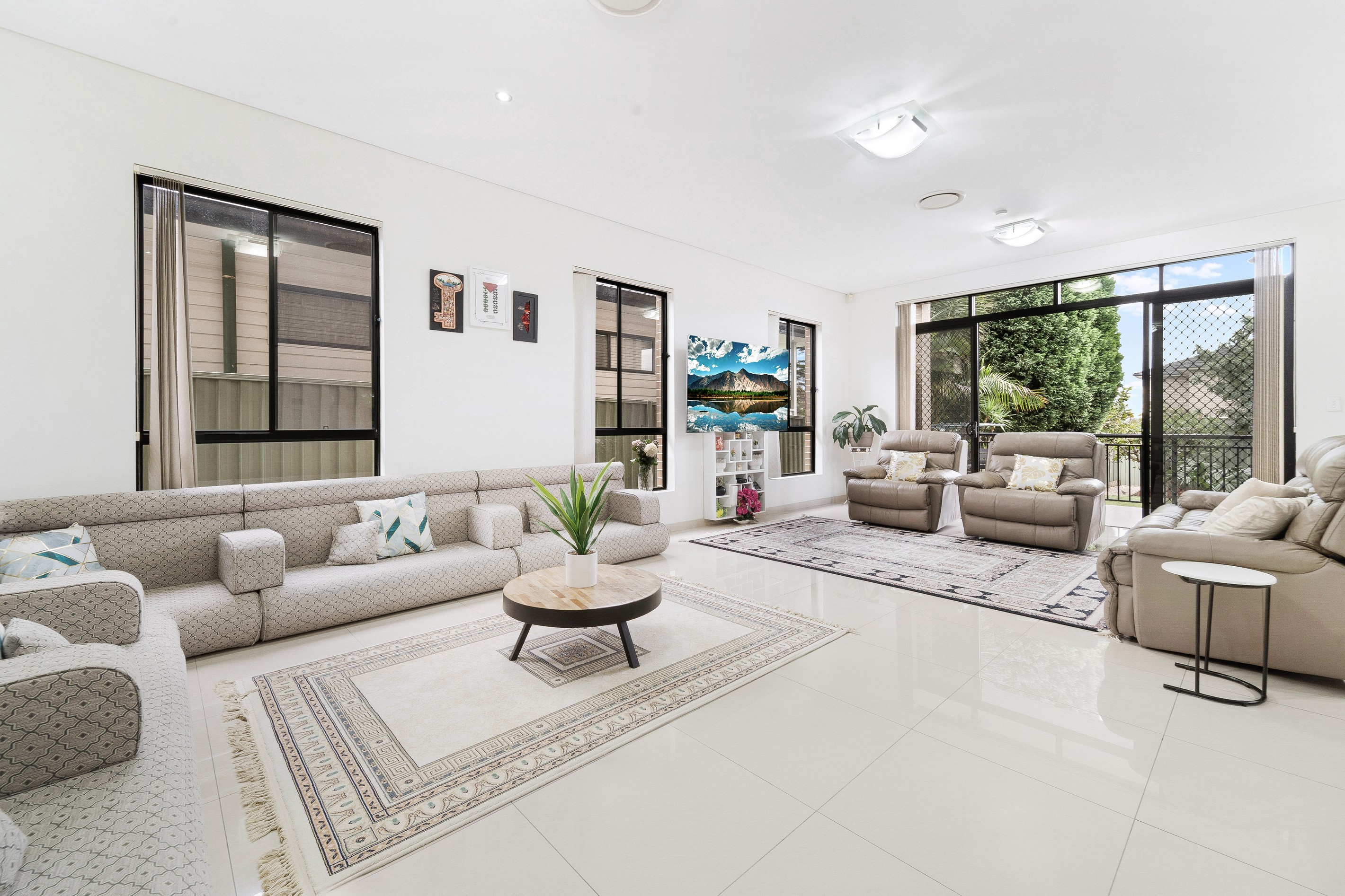 43 Penshurst Road, Roselands, NSW 2196