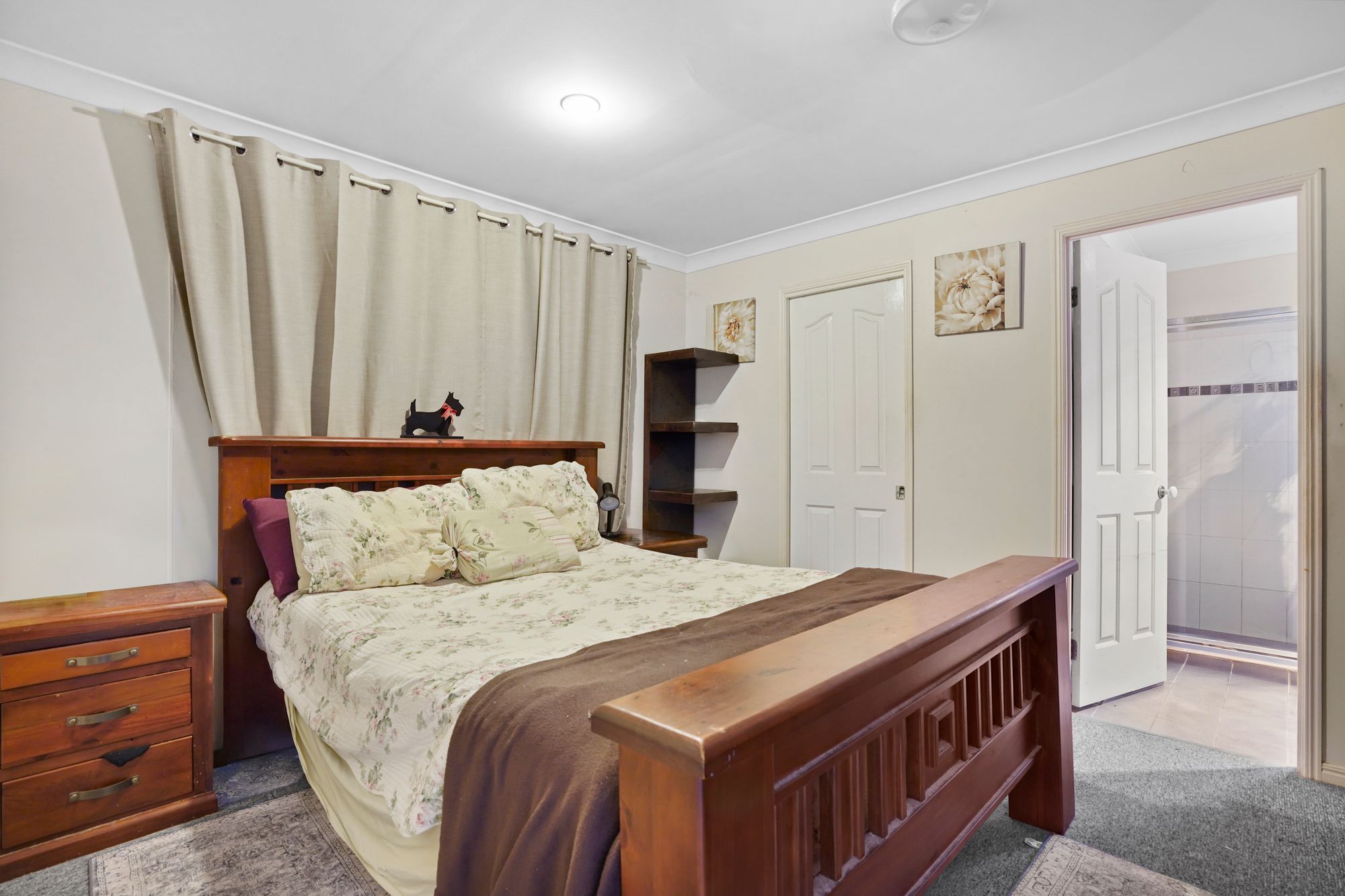 20 Mountain View Crescent — photo 8 of 20