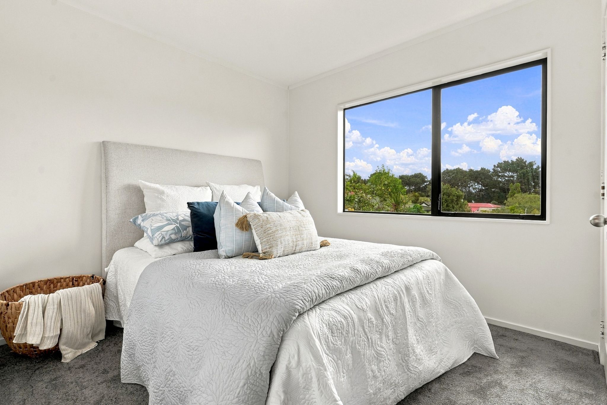 2/53 Lavery Place, Sunnynook, North Shore City