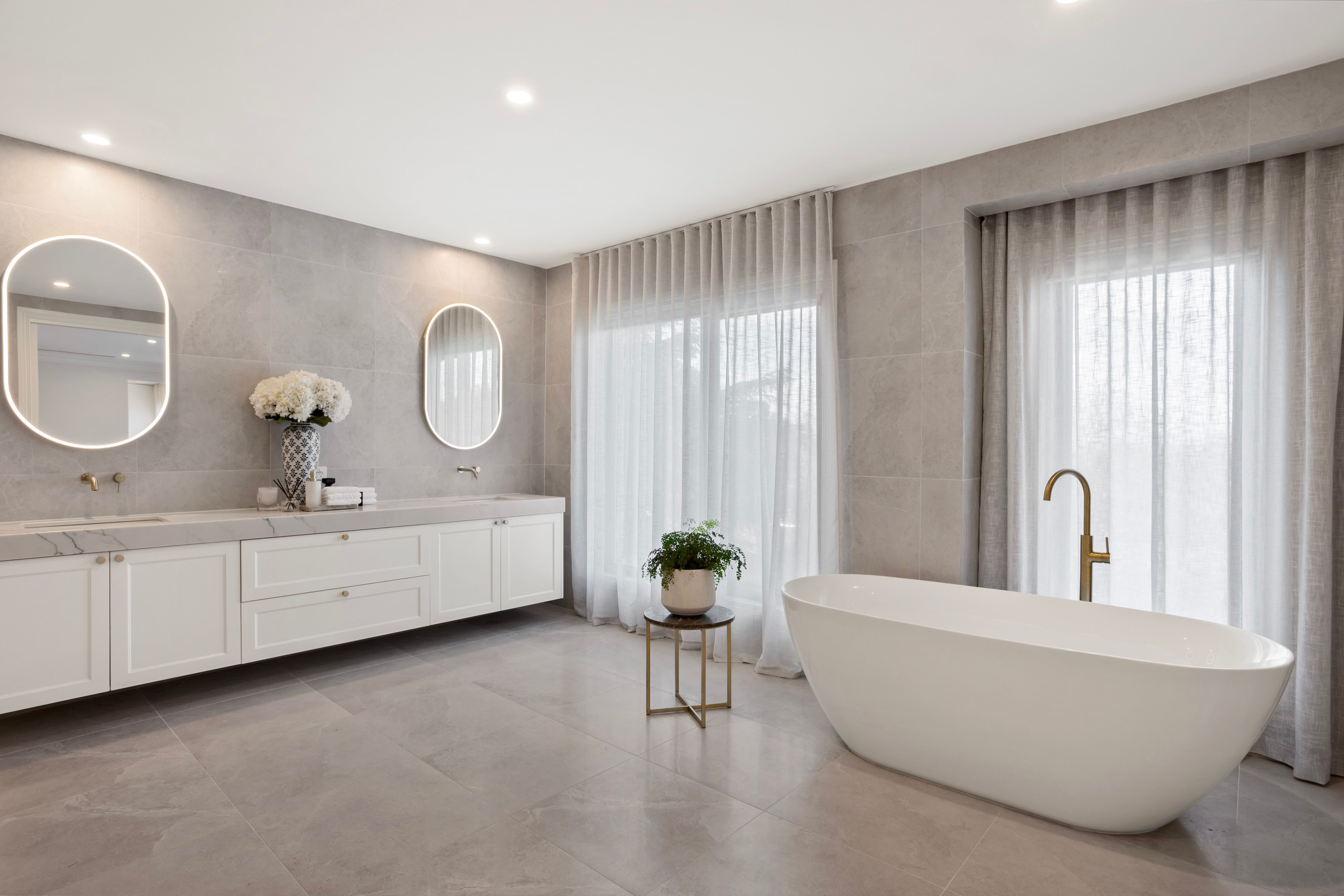 18 Relowe Crescent — photo 10 of 12