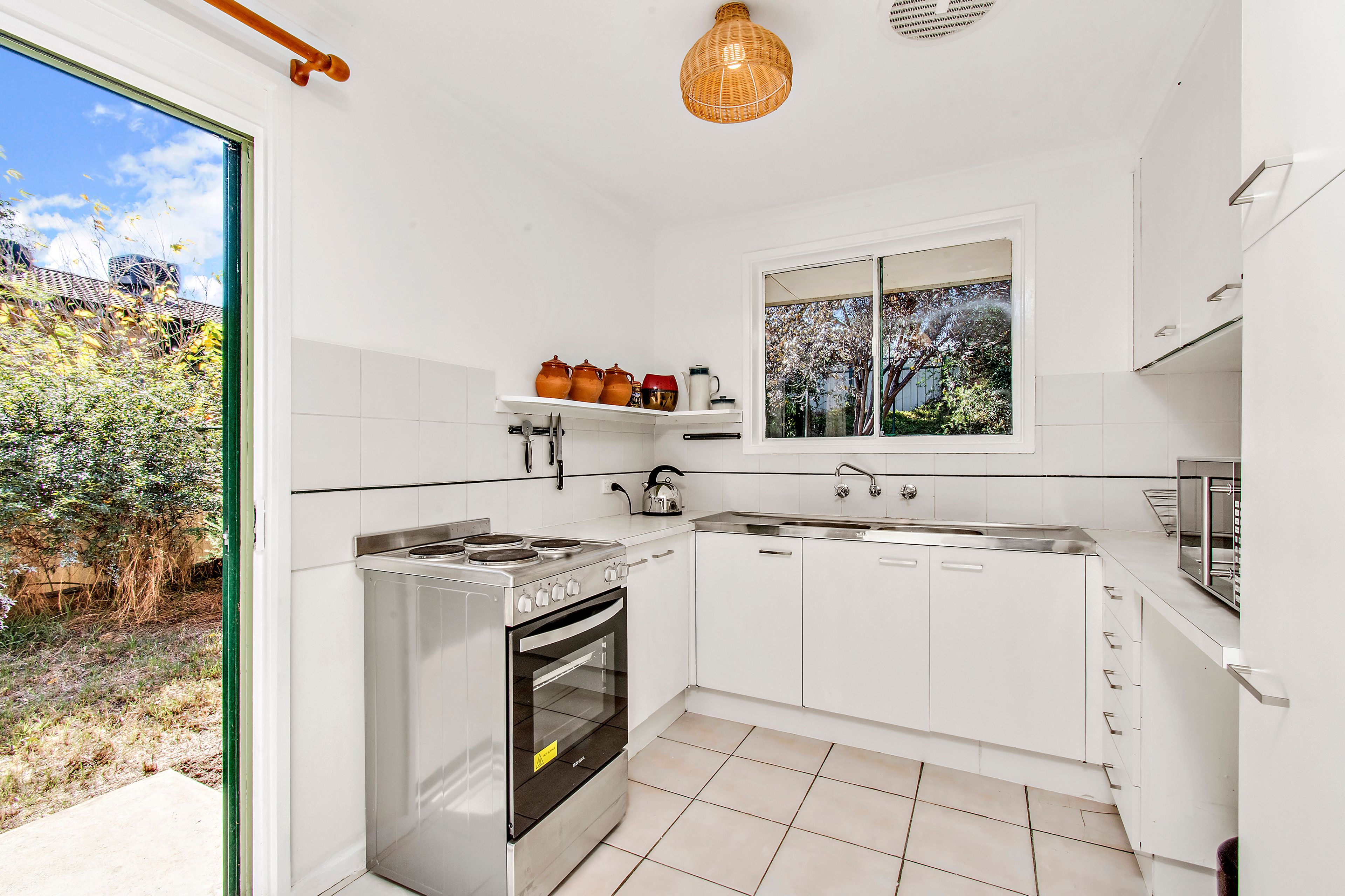 3 Stuckey Place, Charnwood, ACT 2615